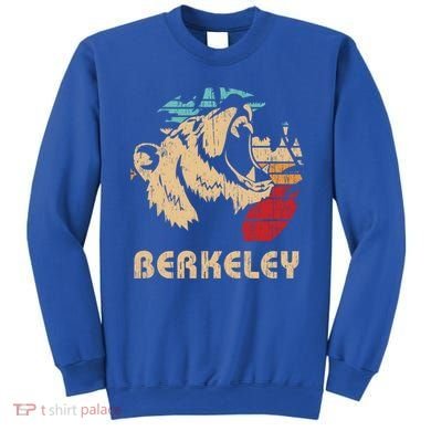 Berkeley Retro Bear Roaring Design Cute Gift Berkeley California Gift Sweatshirt
