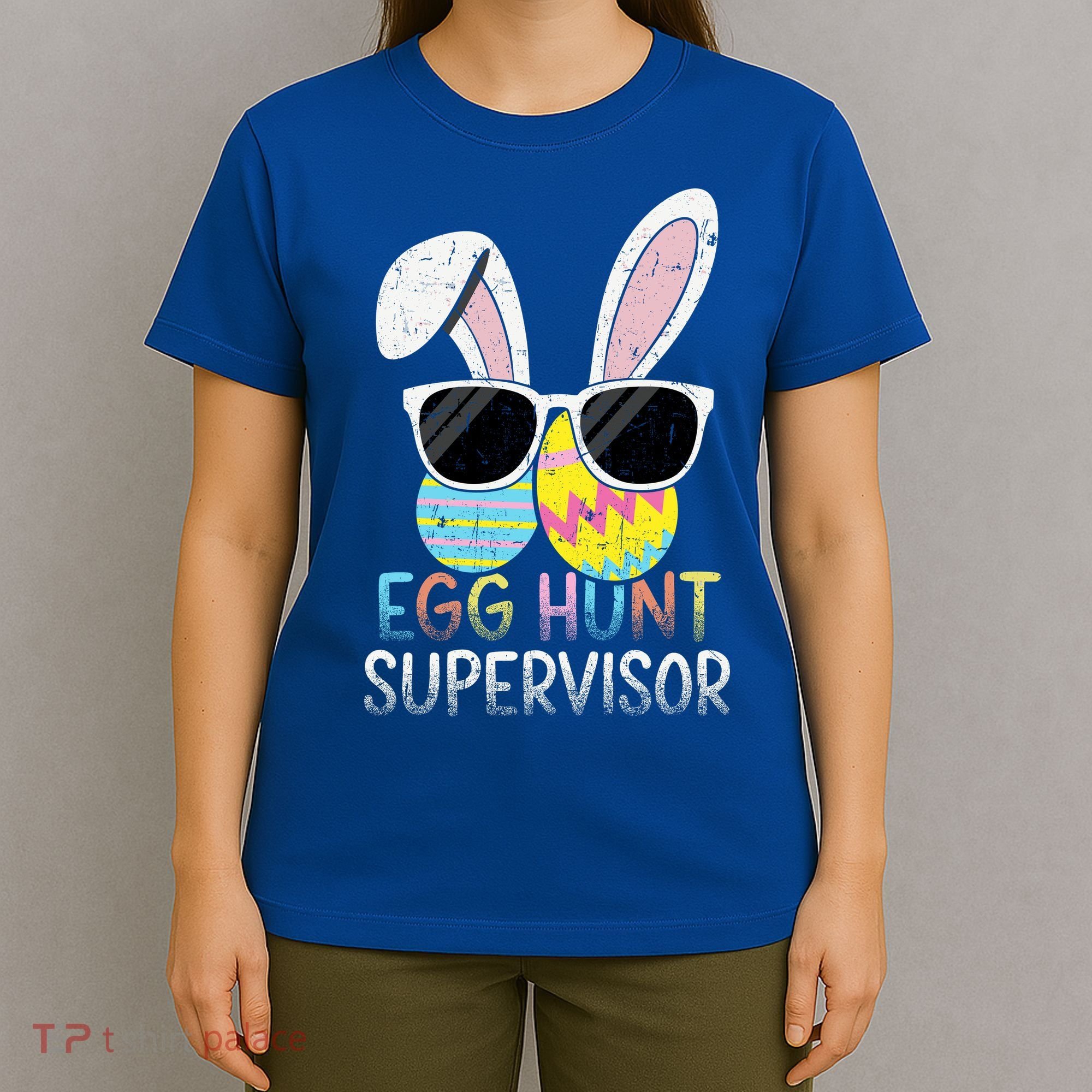 Bunny Rabbit Easter Egg Hunt Supervisor Funny T-Shirt