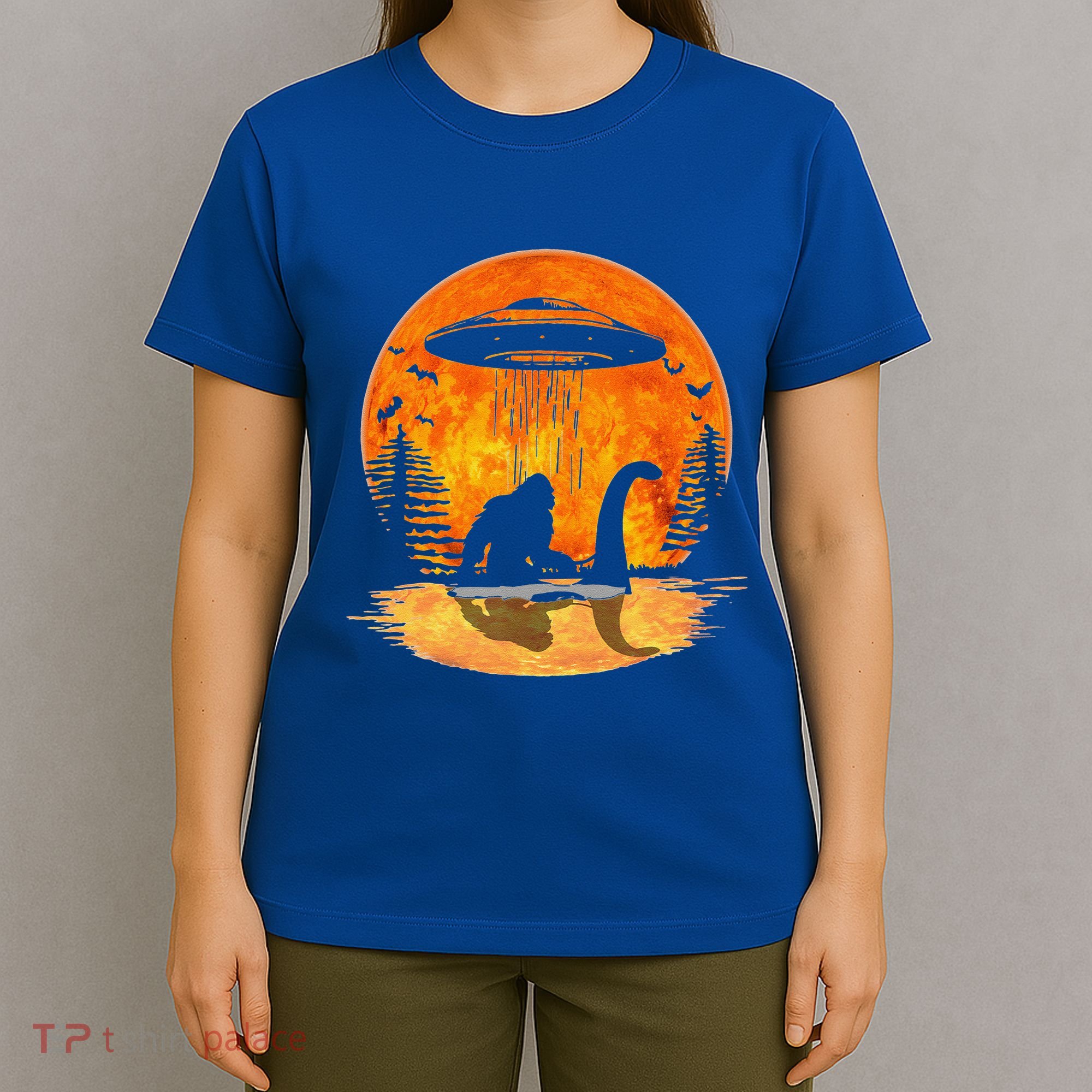 Bigfoot Riding Loch Ness Alien Ship UFO Moon Halloween T-Shirt
