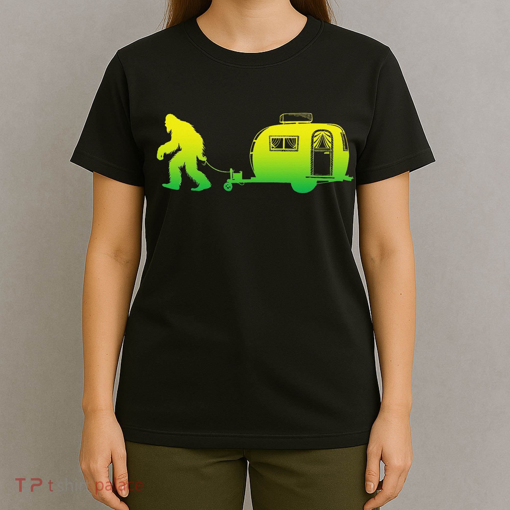 Bigfoot Rv Motorhome Camping Sasquatch Campervan T-Shirt
