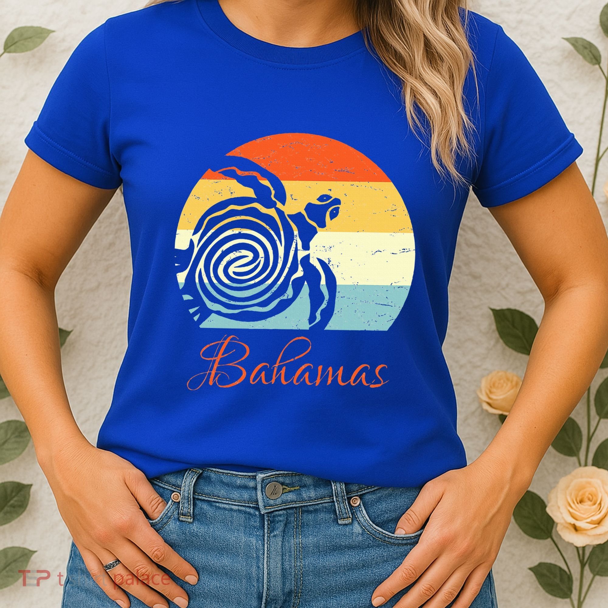 Bahamas Retro Throwback Sea Turtle Vacation Women's T-Shirt