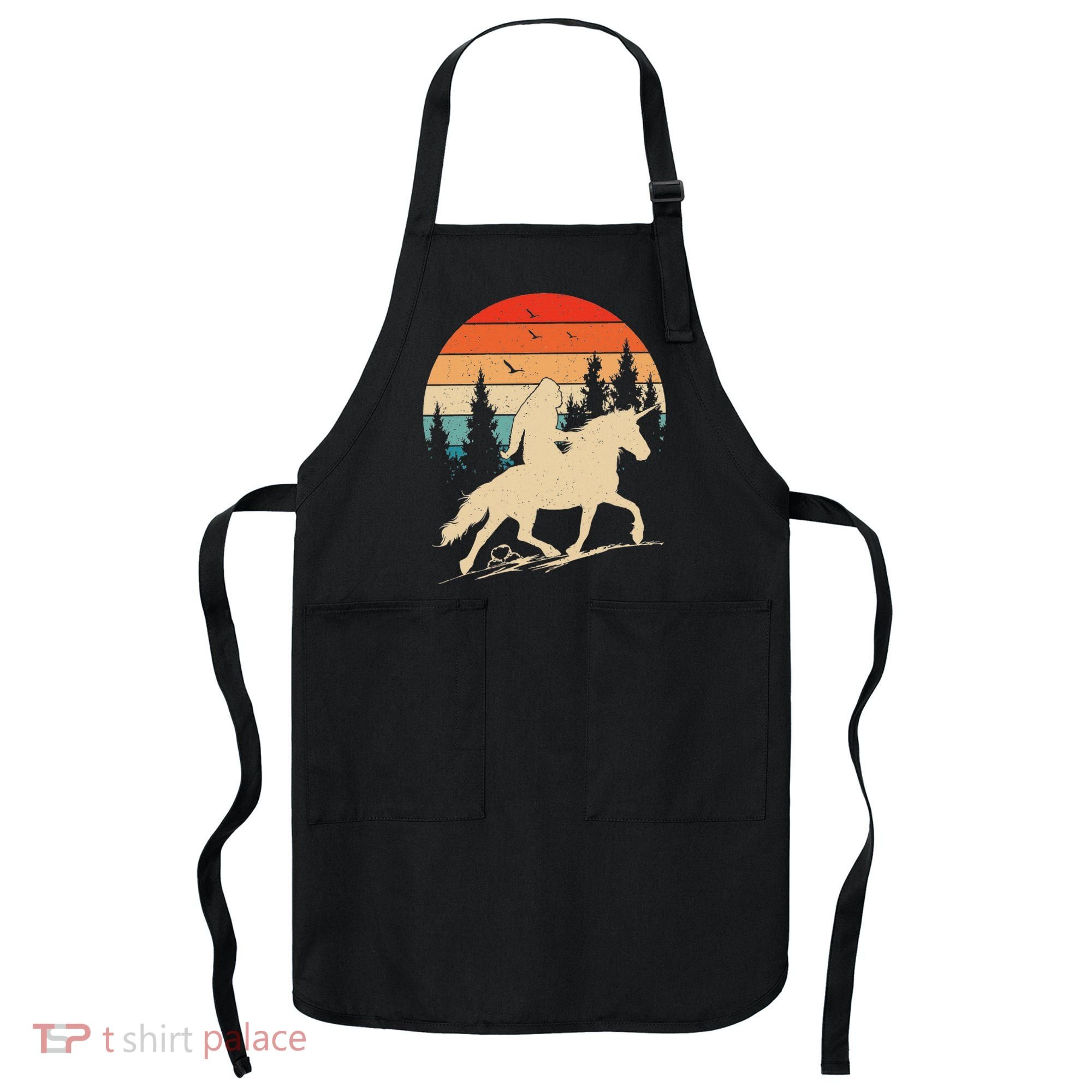 Bigfoot Riding Unicorn! Funny Sasquatch Unicorn Retro Sunset Apron