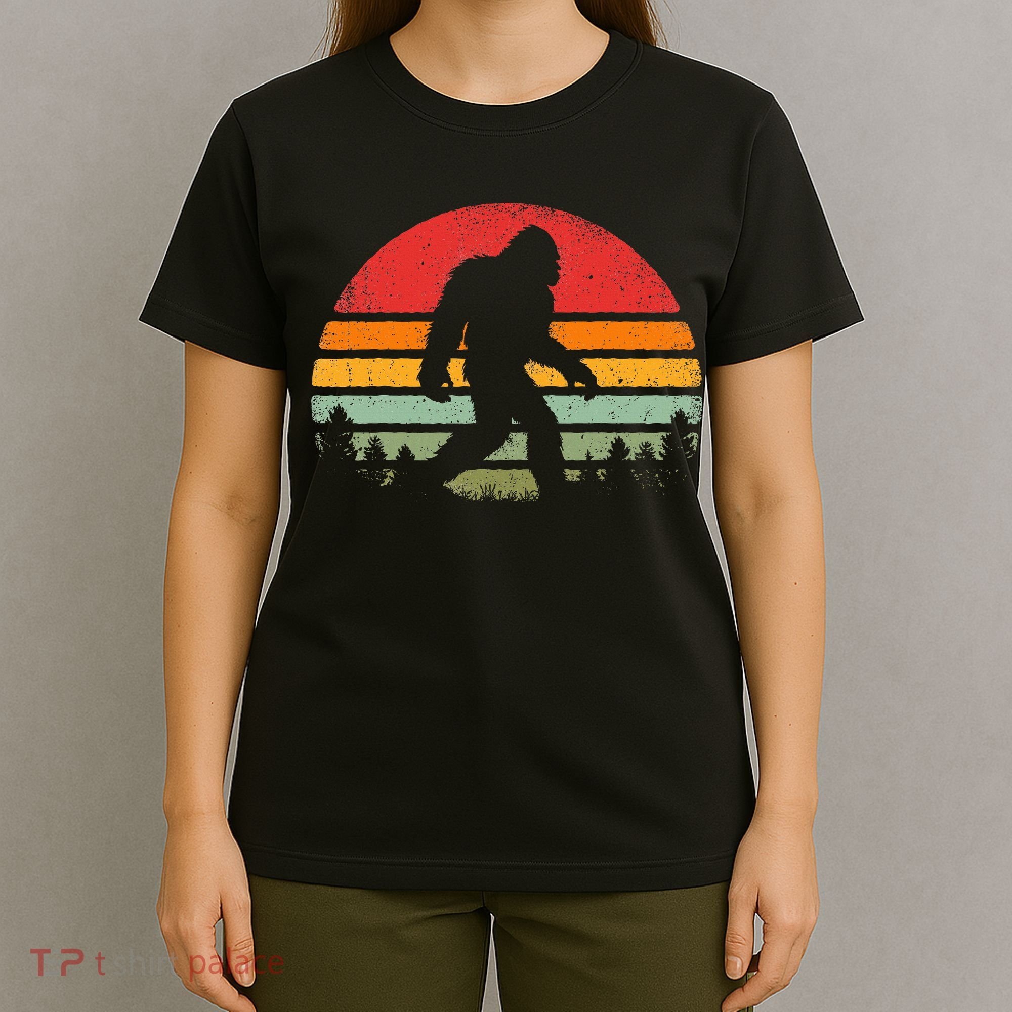Bigfoot Retro Vintage 70s 80s Sasquatch T-Shirt
