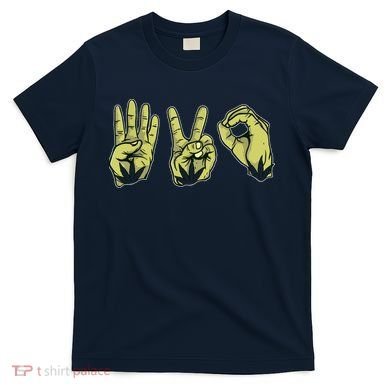 Best Stoner Artwork 420 Marijuana Gift Weed Lover Reefer T-Shirt