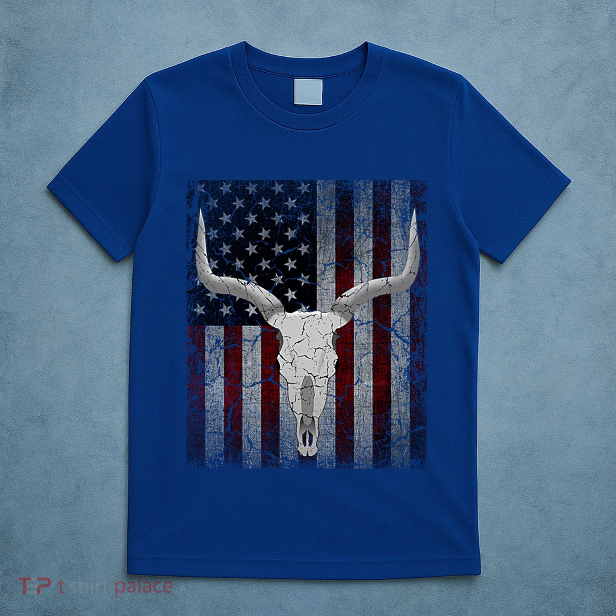 Bull Skull American Flag Cow Skull Western Graphic Wild West Great Gift T-Shirt