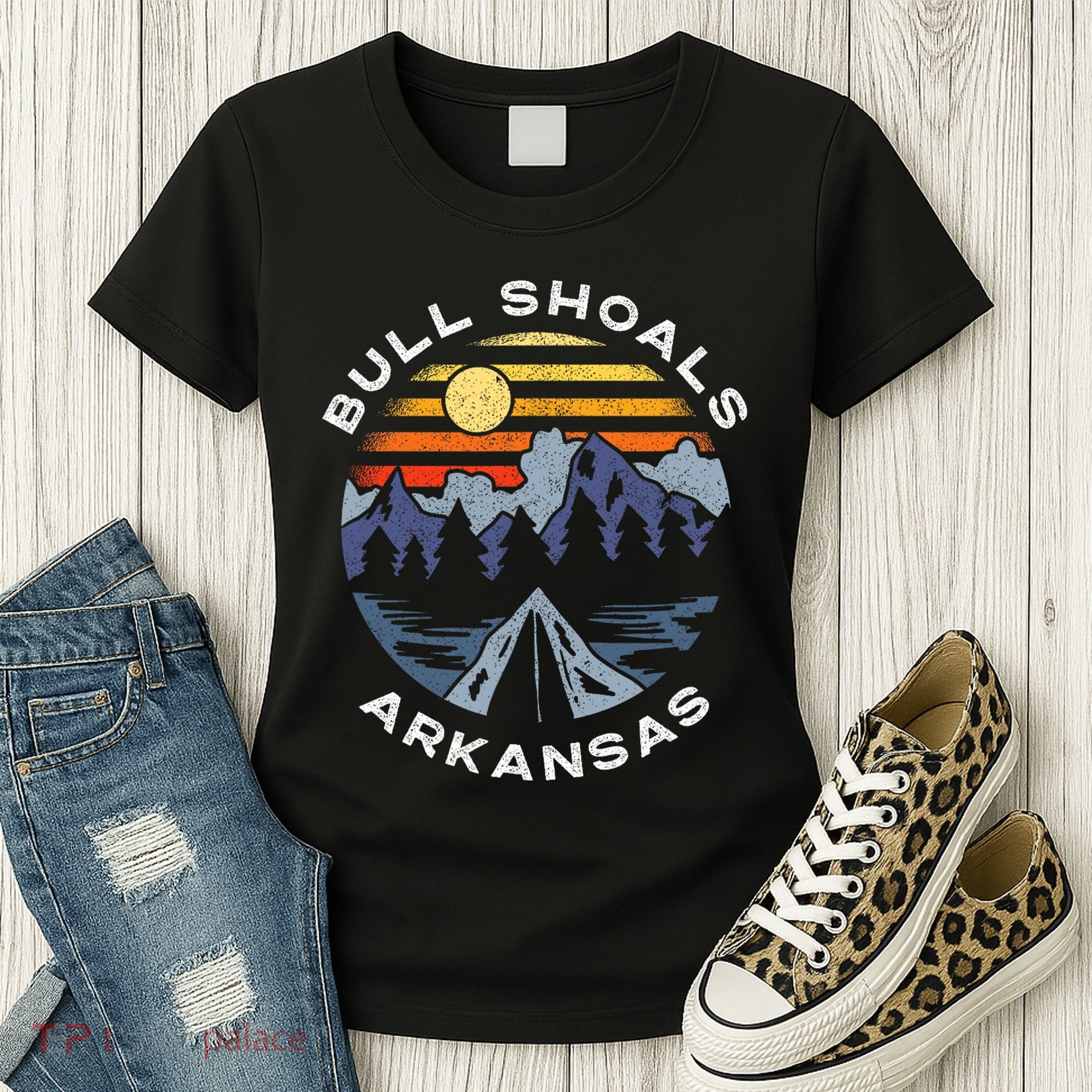 Bull Shoals Arkansas Mountains Vacation Souvenir Women's T-Shirt