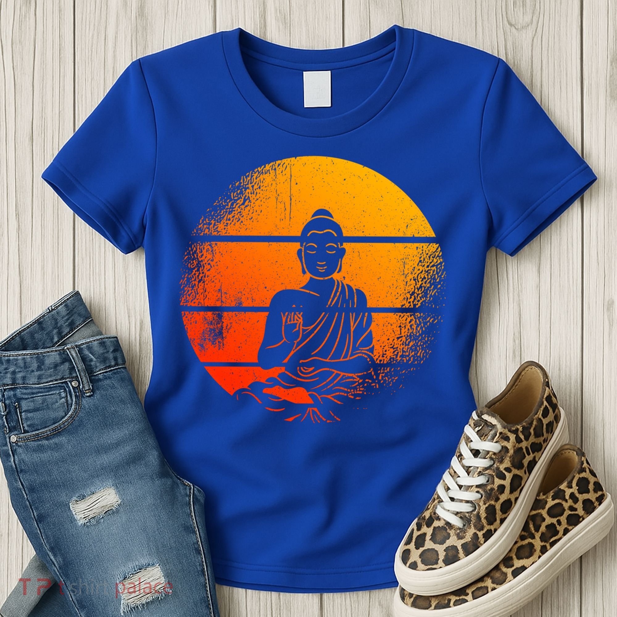 Buddha Statue Buddhist Meditate Sitting Buddha Gift Women's T-Shirt