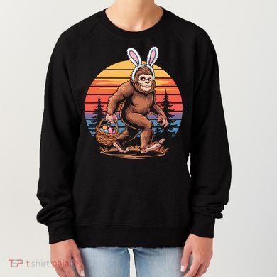 Bigfoot Sasquatch Bunny Easter Eggs Retro  Women's Sweatshirt