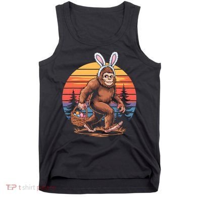 Bigfoot Sasquatch Bunny Easter Eggs Retro  Tank Top