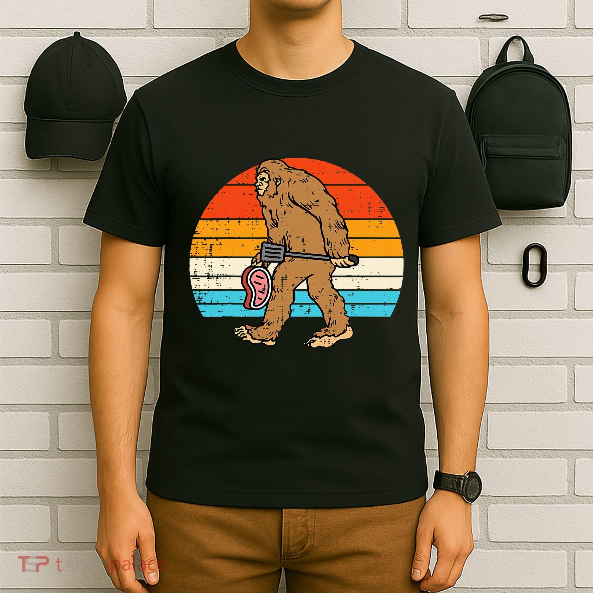 Bigfoot Sasquatch Bbq Retro Barbecue Grilling T-Shirt