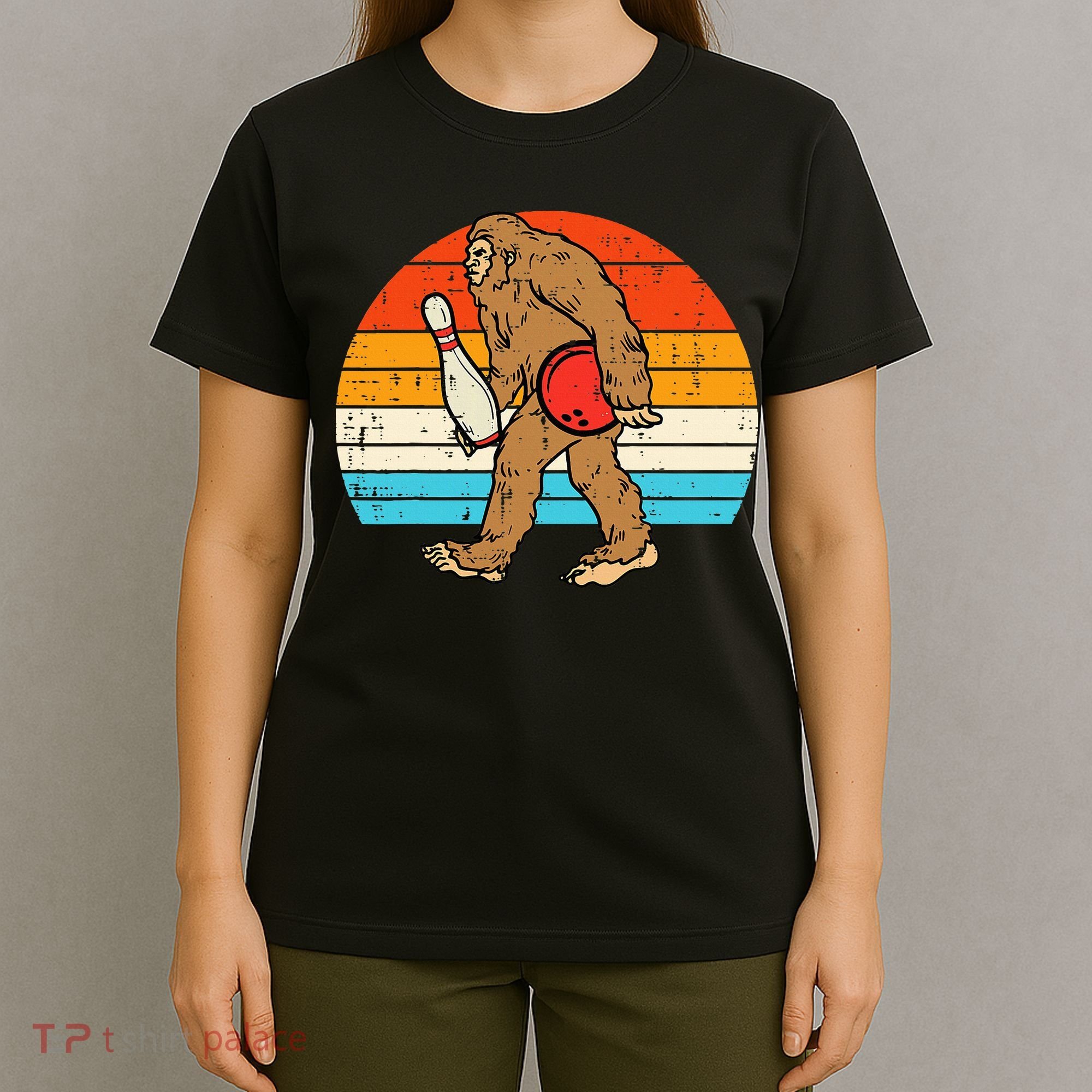 Bigfoot Sasquatch Bowling Retro Bowler Team T-Shirt