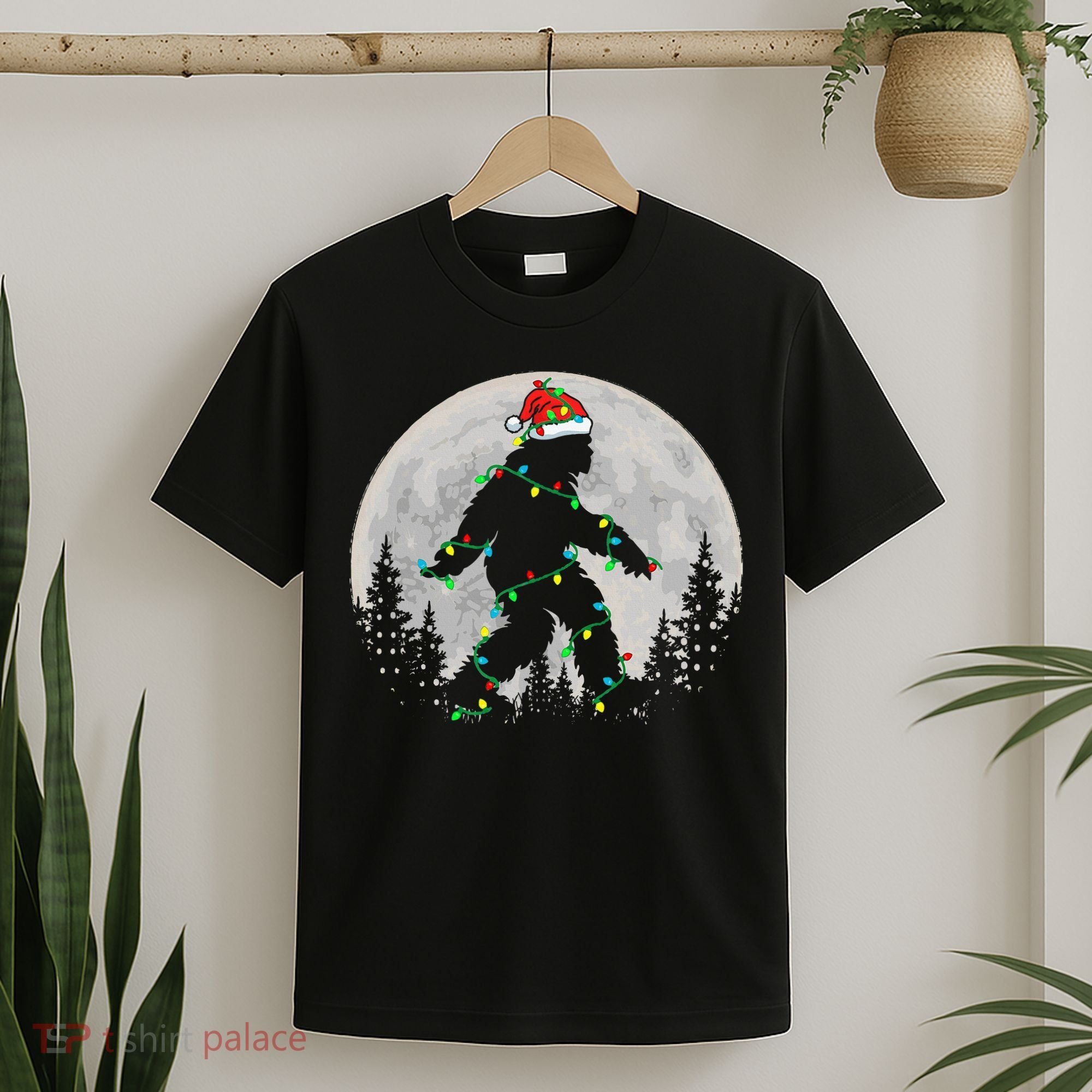 Bigfoot Santa Christmas Tree Lights Xmas Sasquatch T-Shirt