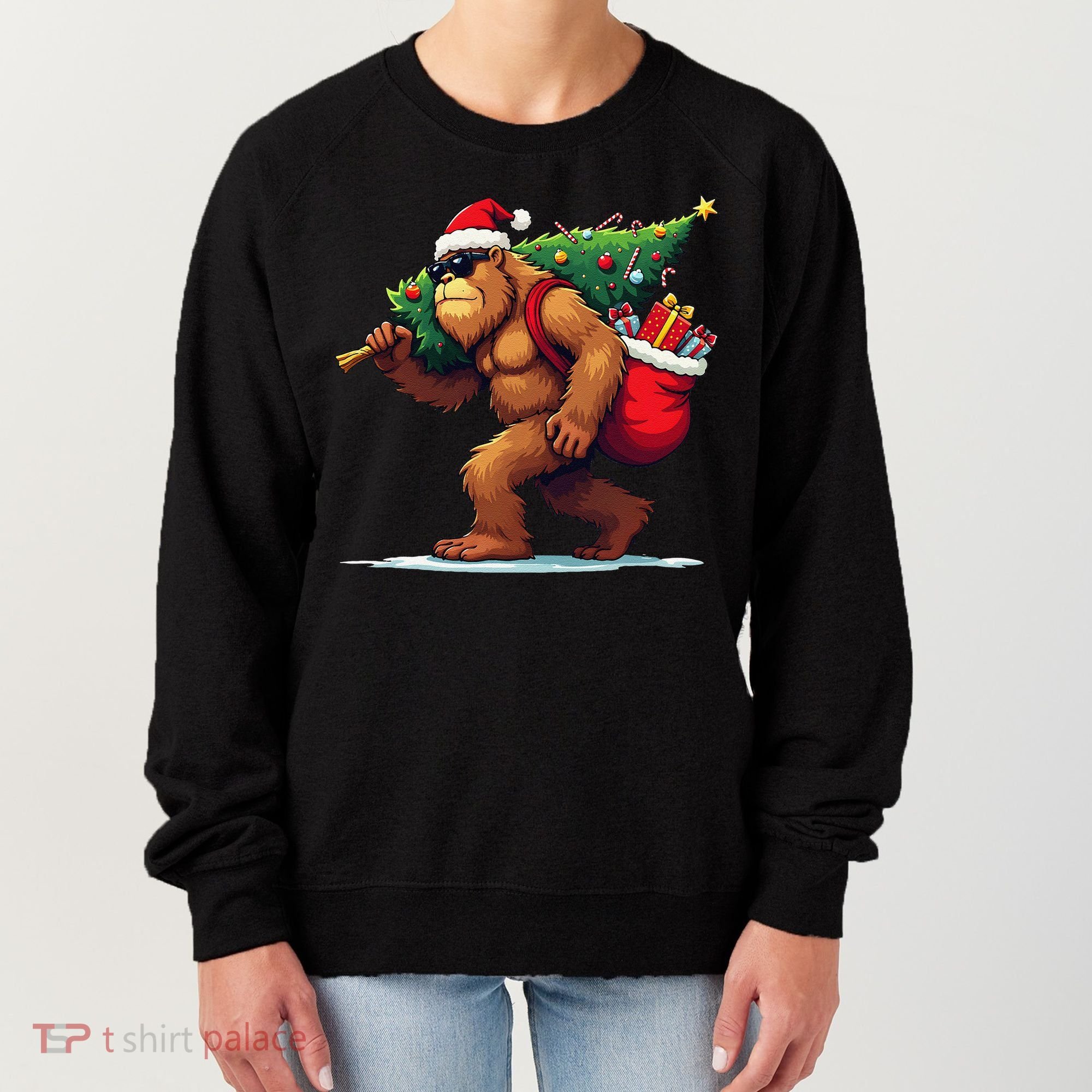 Bigfoot Santa Christmas Tree Lights Funny Xmas Sasquatch Women's Sweatshirt