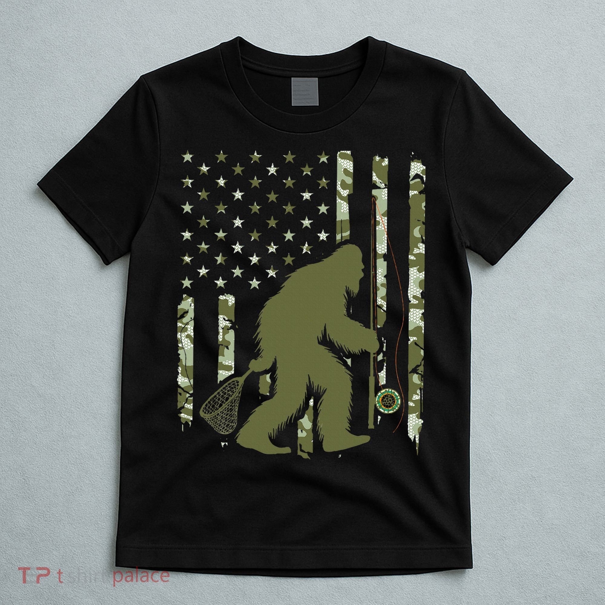 Bigfoot Sasquatch Fly Fishing American Flag Camo Vintage T-Shirt