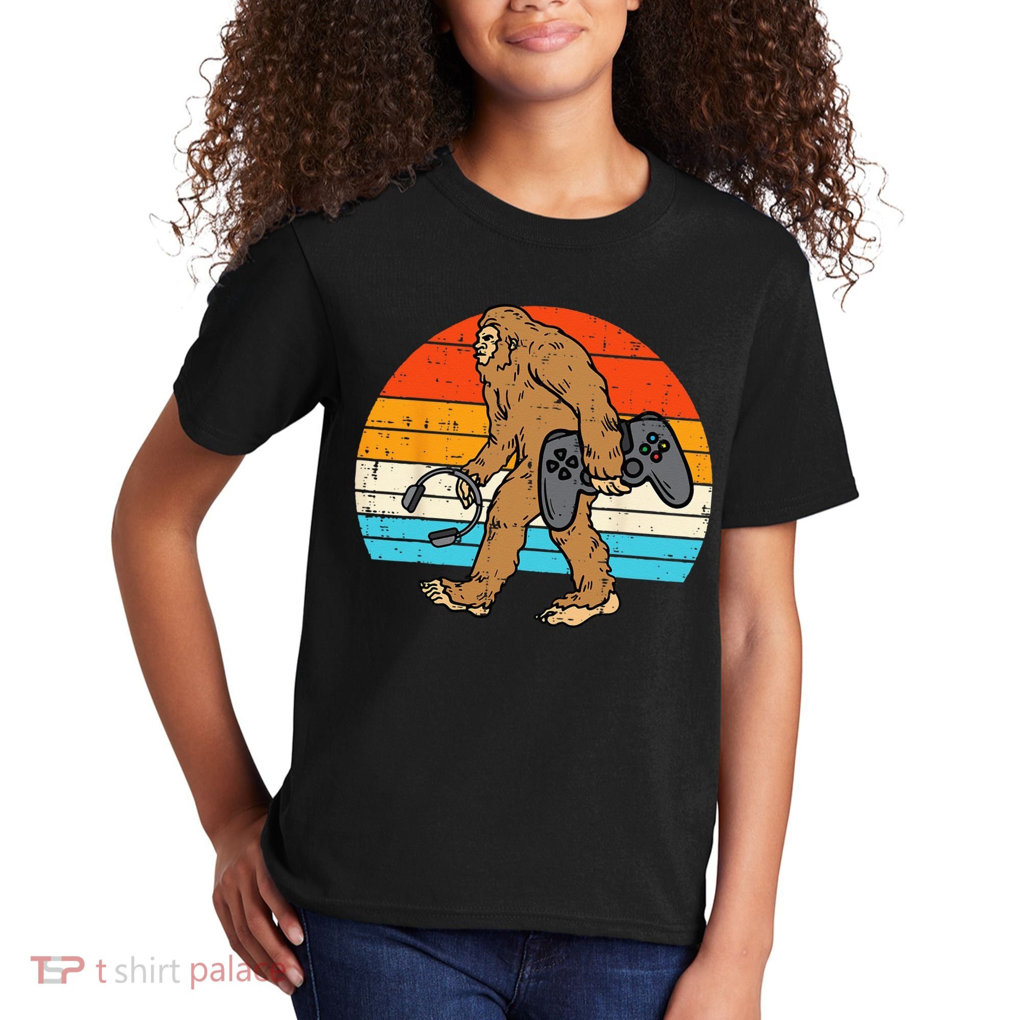 Bigfoot Sasquatch Gamer Retro Gaming Kids T-Shirt