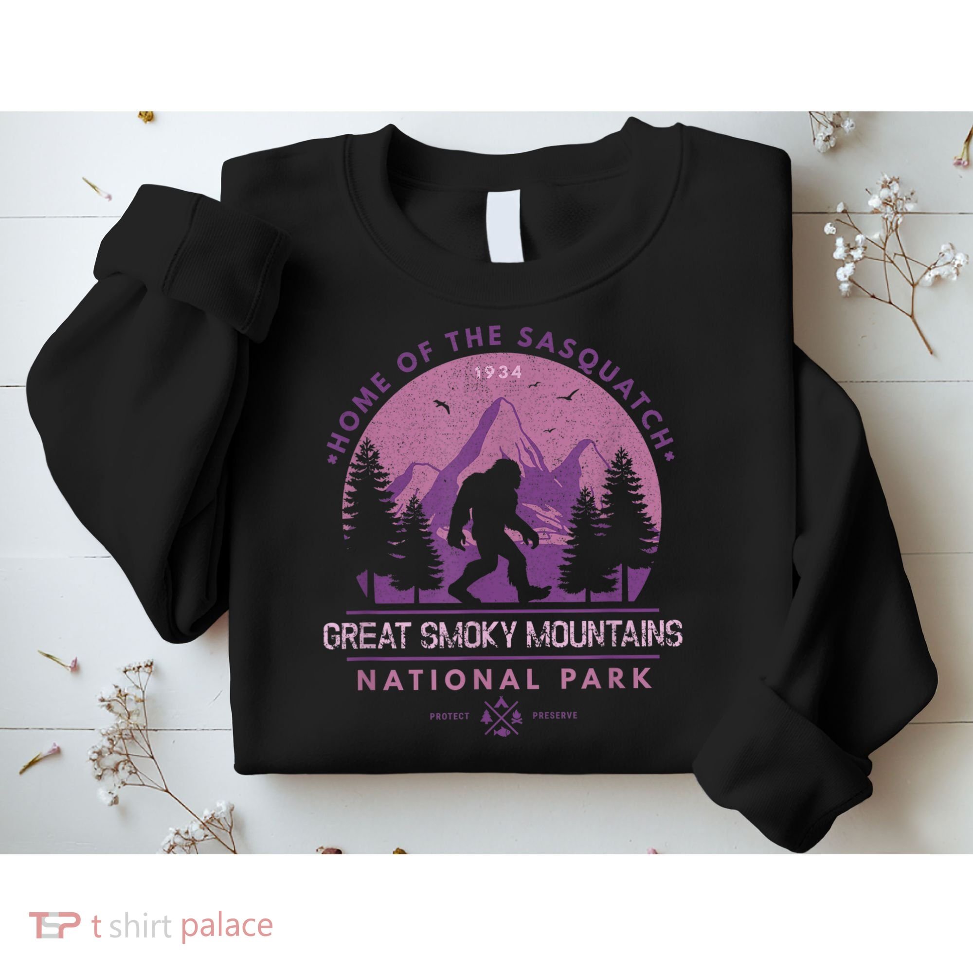 Bigfoot Sasquatch Great Smoky Mountains National Park Sweatshirt