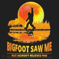 Bigfoot Saw Me But Nobody Believes Him Funny Halloween Women's Sweatshirt thumb 2