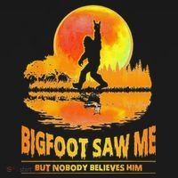 Bigfoot Saw Me But Nobody Believes Him Funny Halloween Women's Hoodie thumb 2