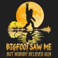 Bigfoot Saw Me But Nobody Believes Him Halloween Bigfoot Women's Sweatshirt thumb 2