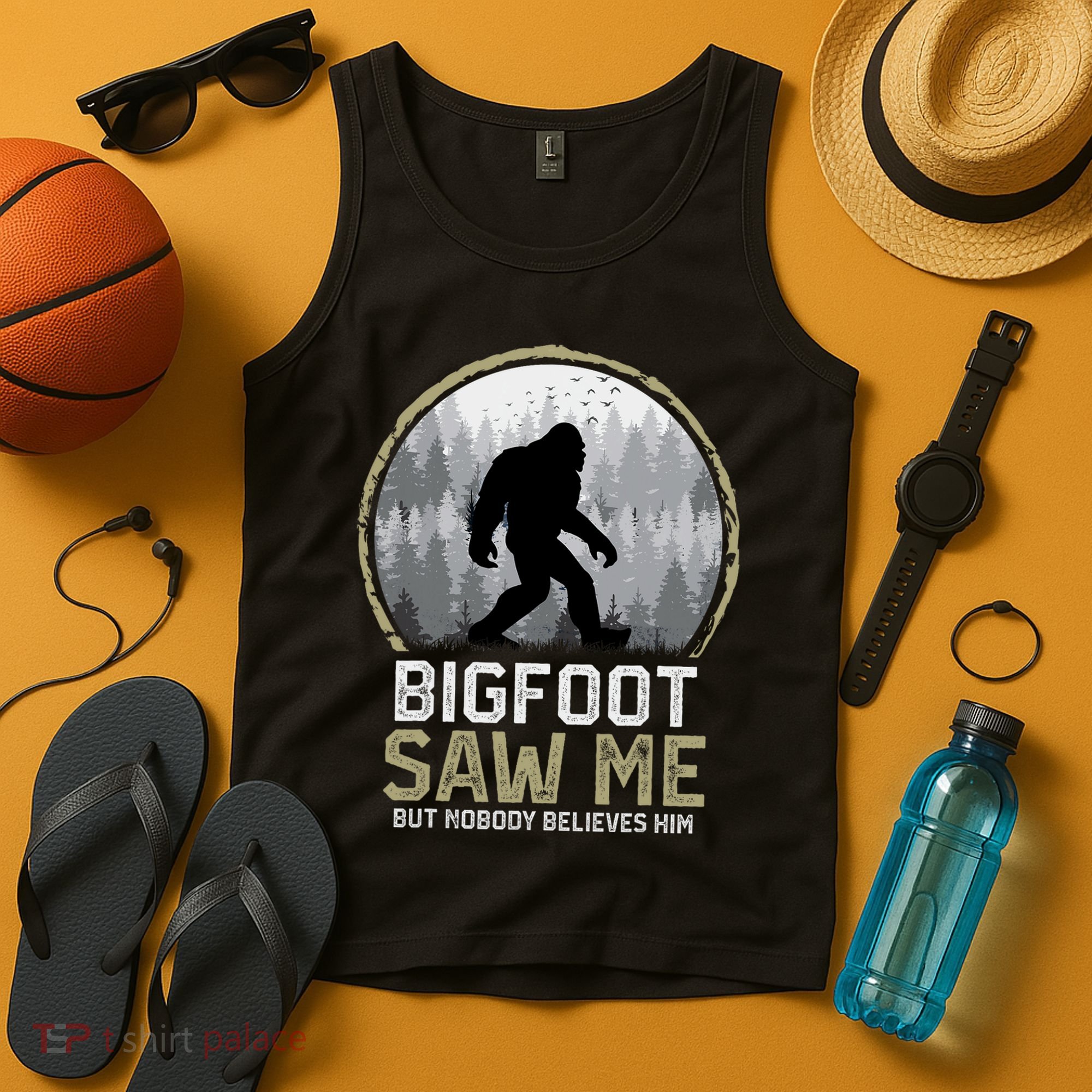 Bigfoot Saw Me Nobody Believes Him Funny Sasquatch Bigfoot Tank Top