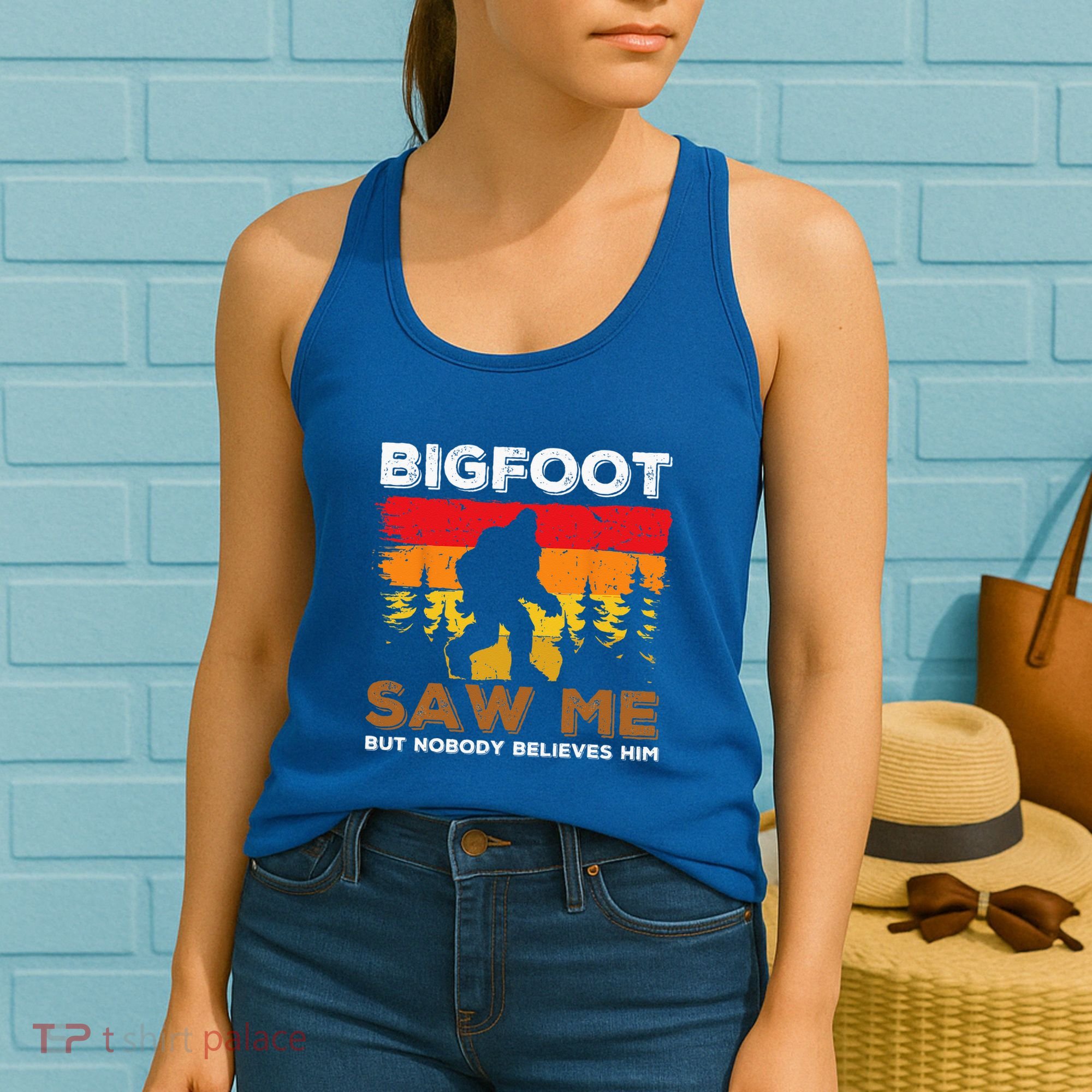 Bigfoot Saw Me But Nobody Believes Him Funny Sasquatch Retro Women's Tank Top