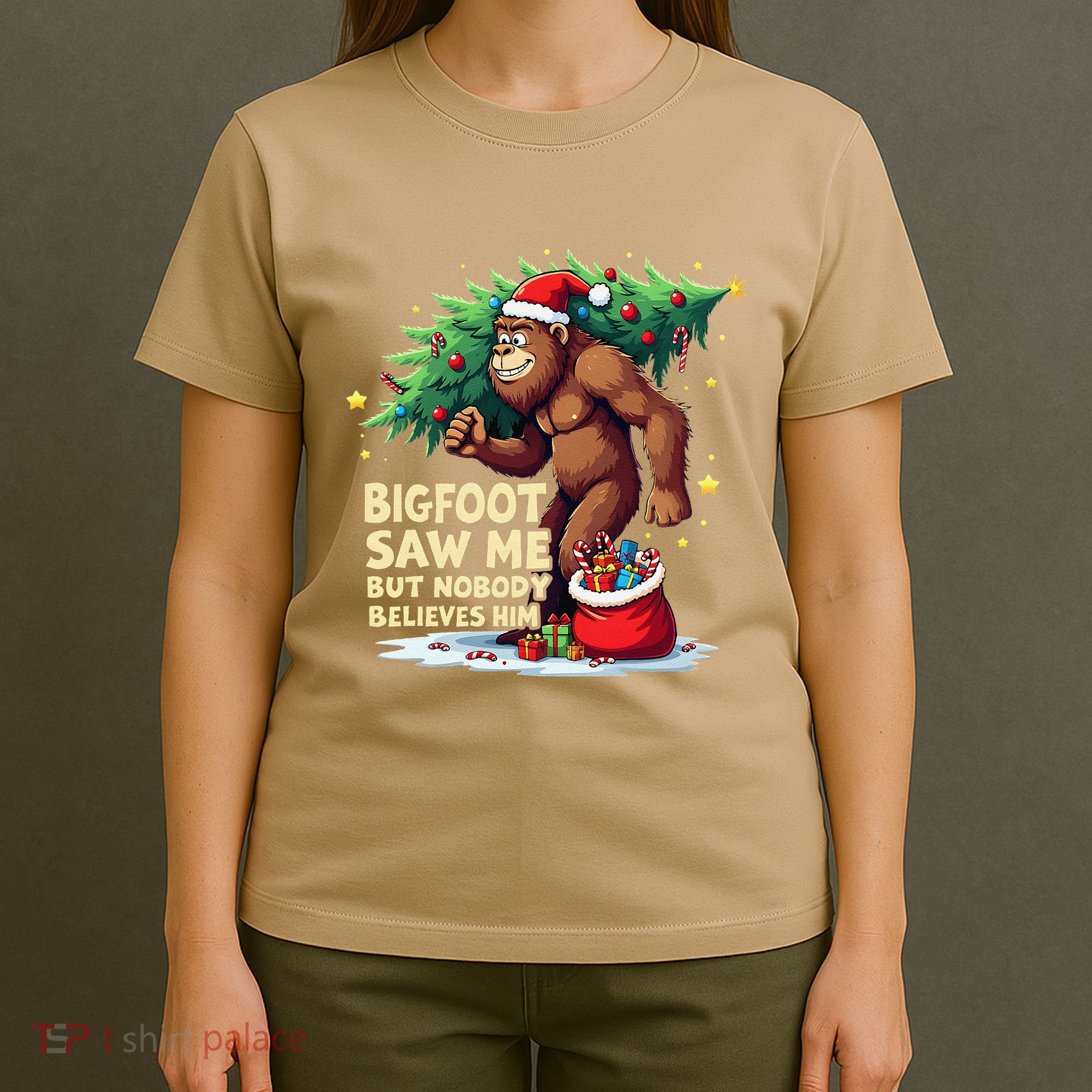 Bigfoot Saw Me But Nobody Believes Him Christmas Bigfoot T-Shirt