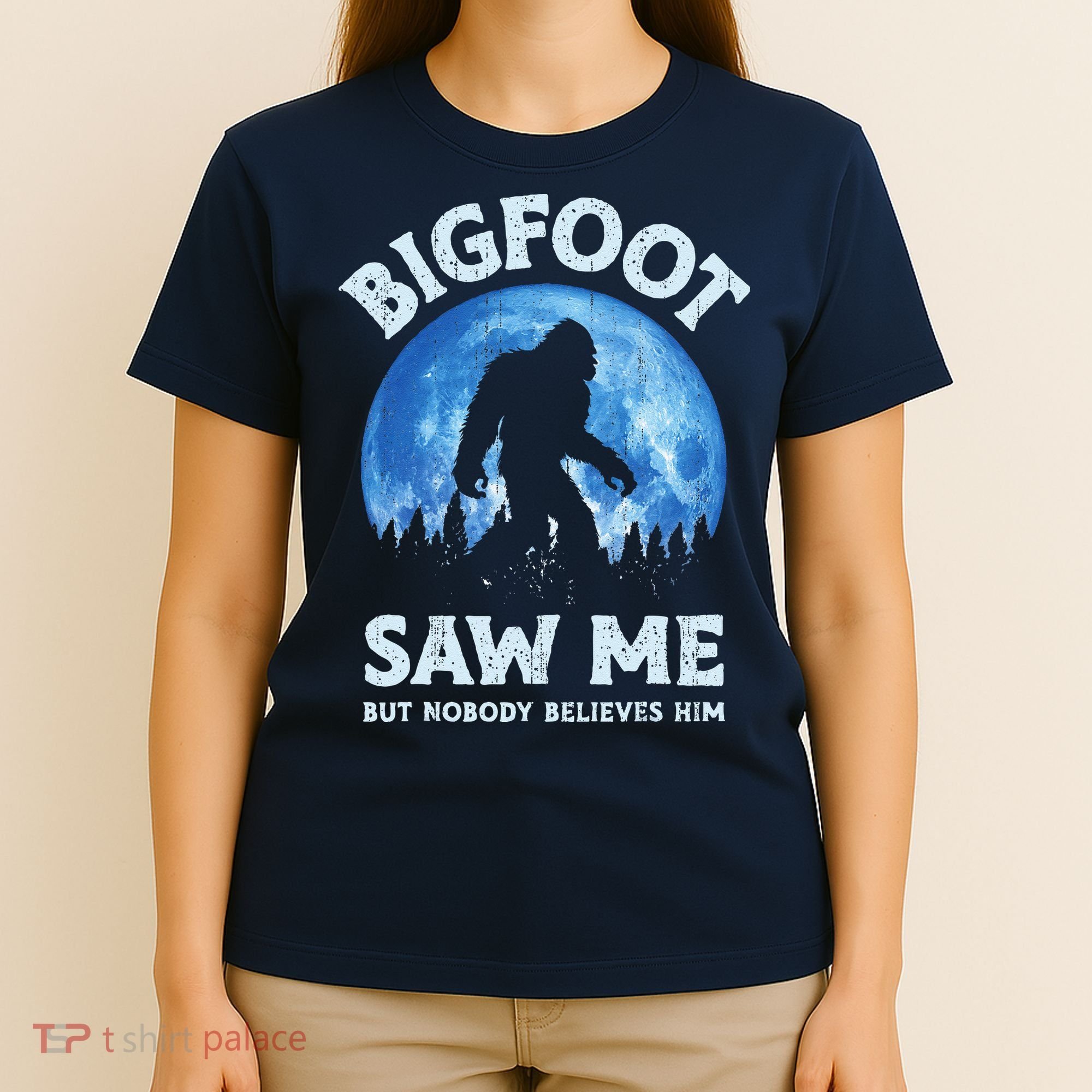 Bigfoot Saw Me But Nobody Believes Him Funny Sasquatch Retro T-Shirt