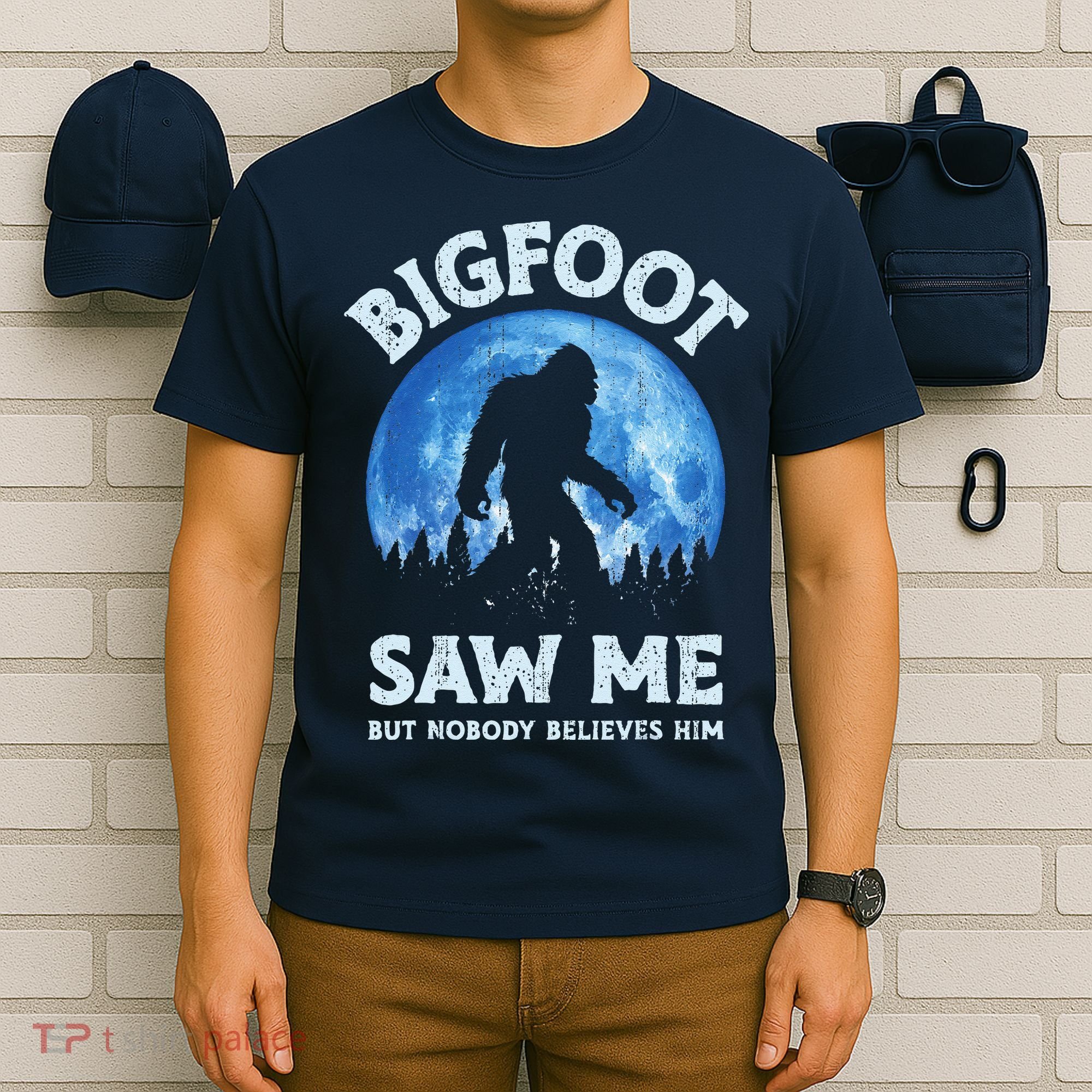 Bigfoot Saw Me But Nobody Believes Him Funny Sasquatch Retro T-Shirt