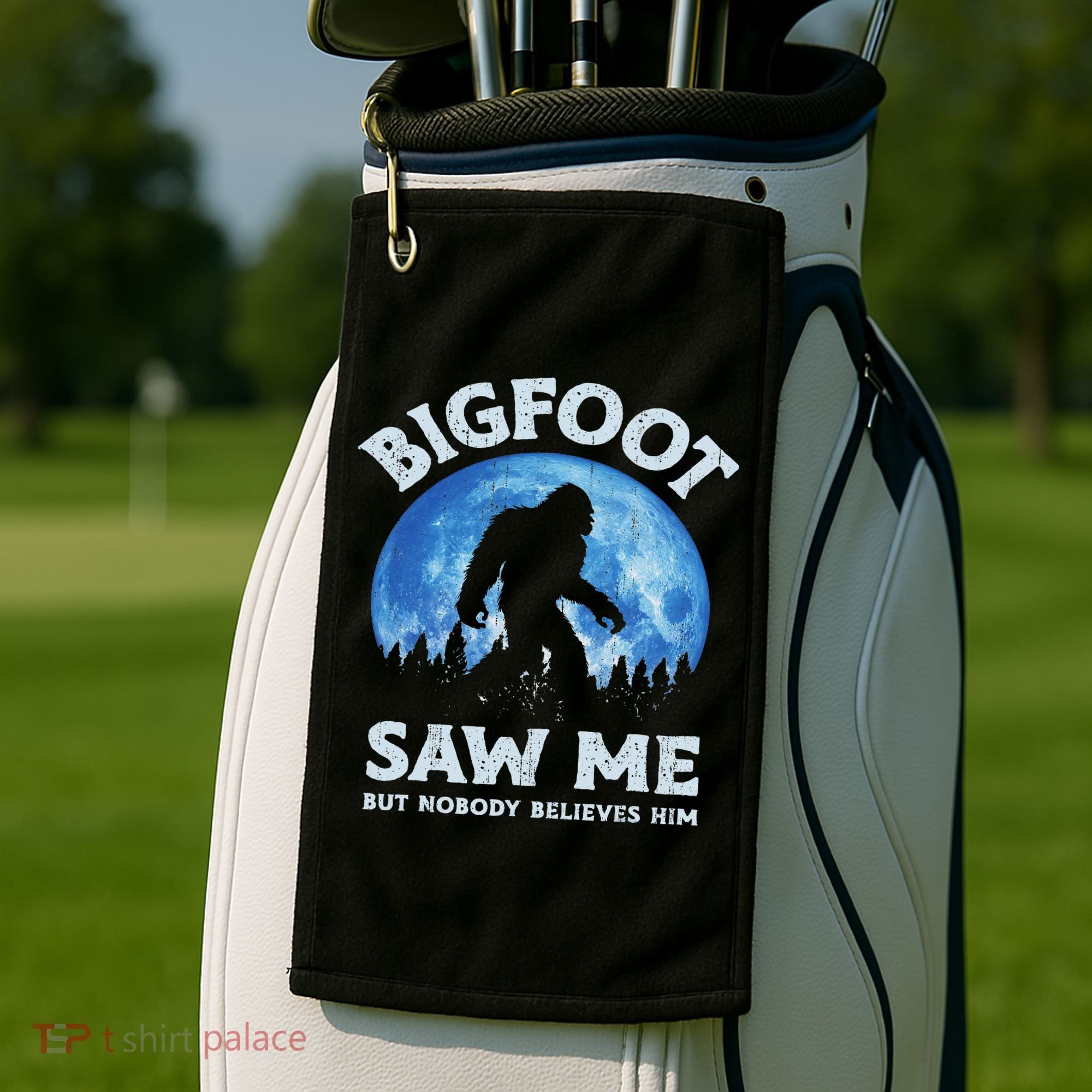 Bigfoot Saw Me But Nobody Believes Him Funny Sasquatch Retro Golf Towel