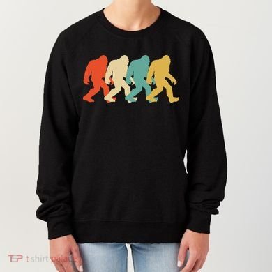 Bigfoot Silhouette Retro Pop Art Sasquatch Women's Sweatshirt