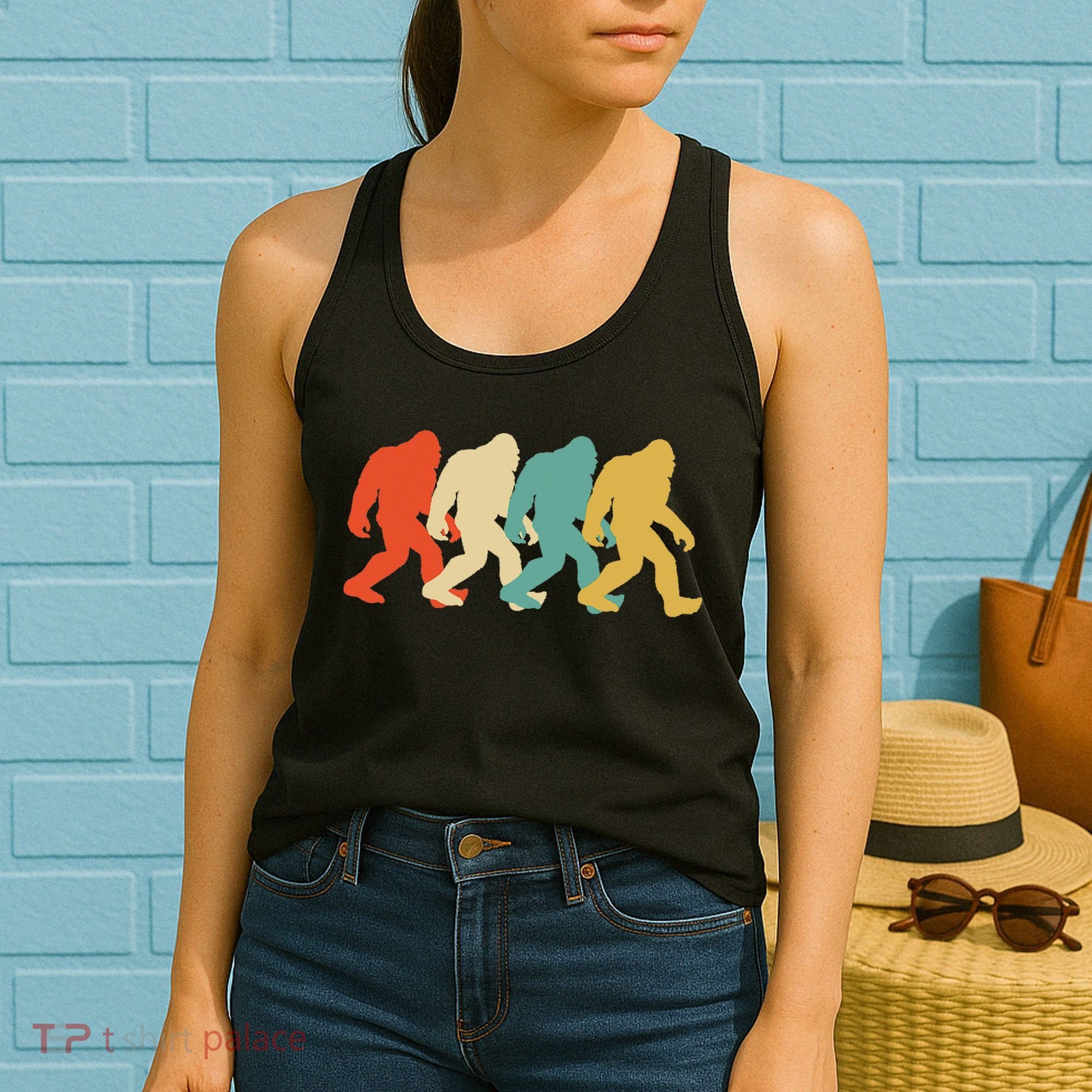 Bigfoot Silhouette Retro Pop Art Sasquatch Women's Tank Top