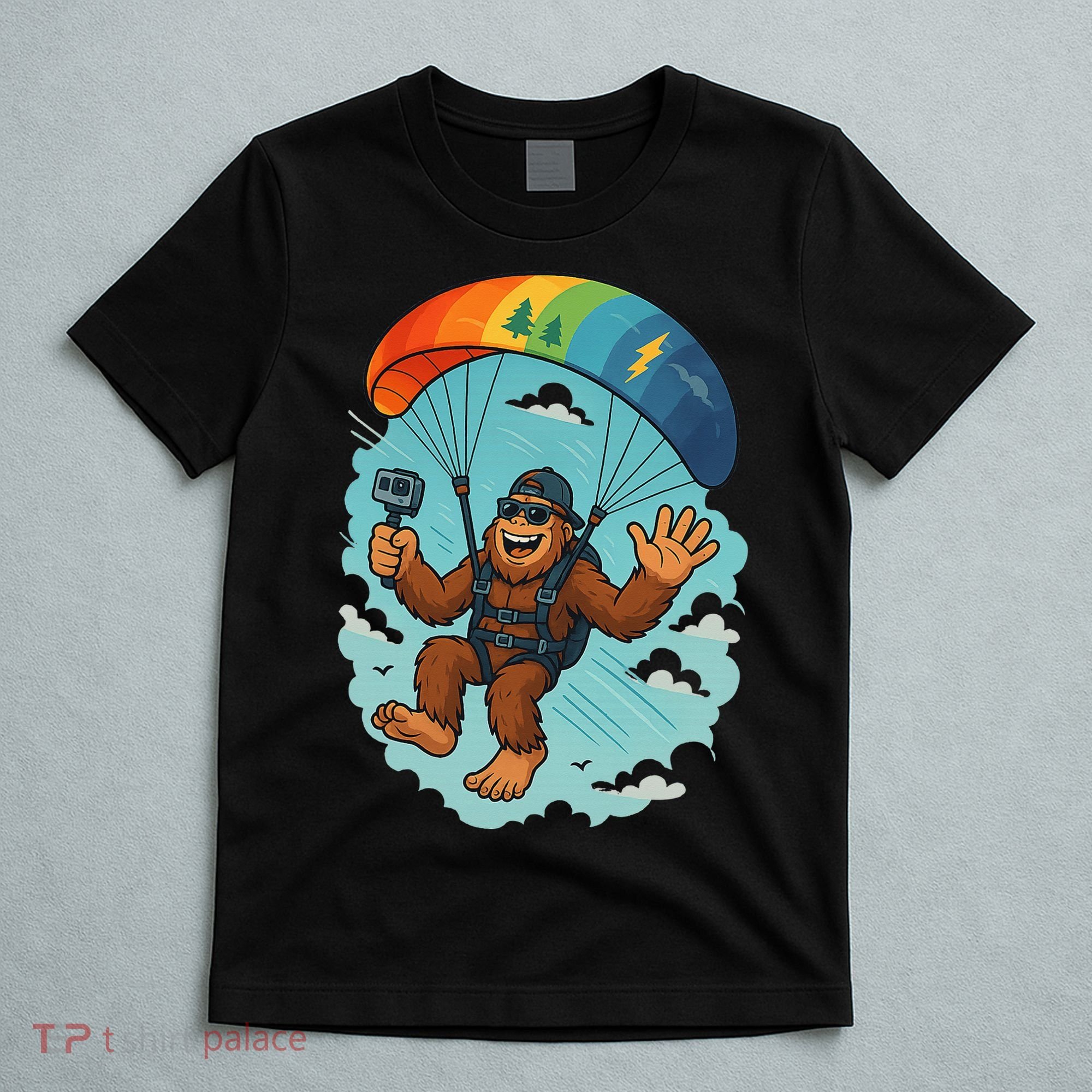 Bigfoot Skydiving Sasquatch Parachute Skydiver Paragliding T-Shirt