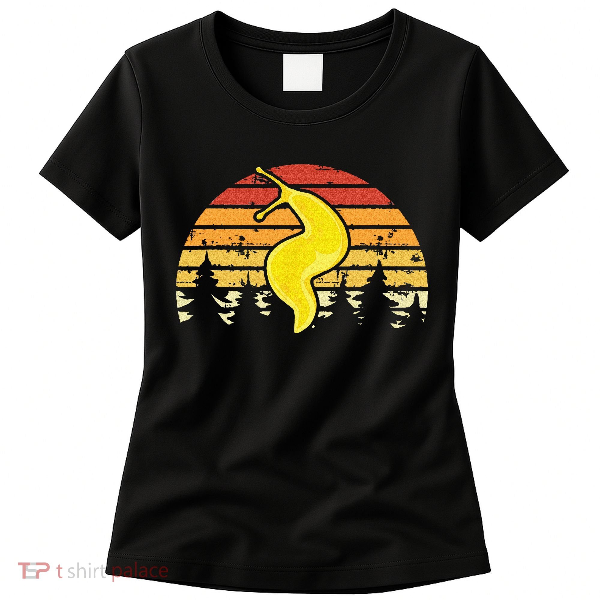 Banana Slug – Spotted Banana Slug Species Climbing Slug Women's T-Shirt