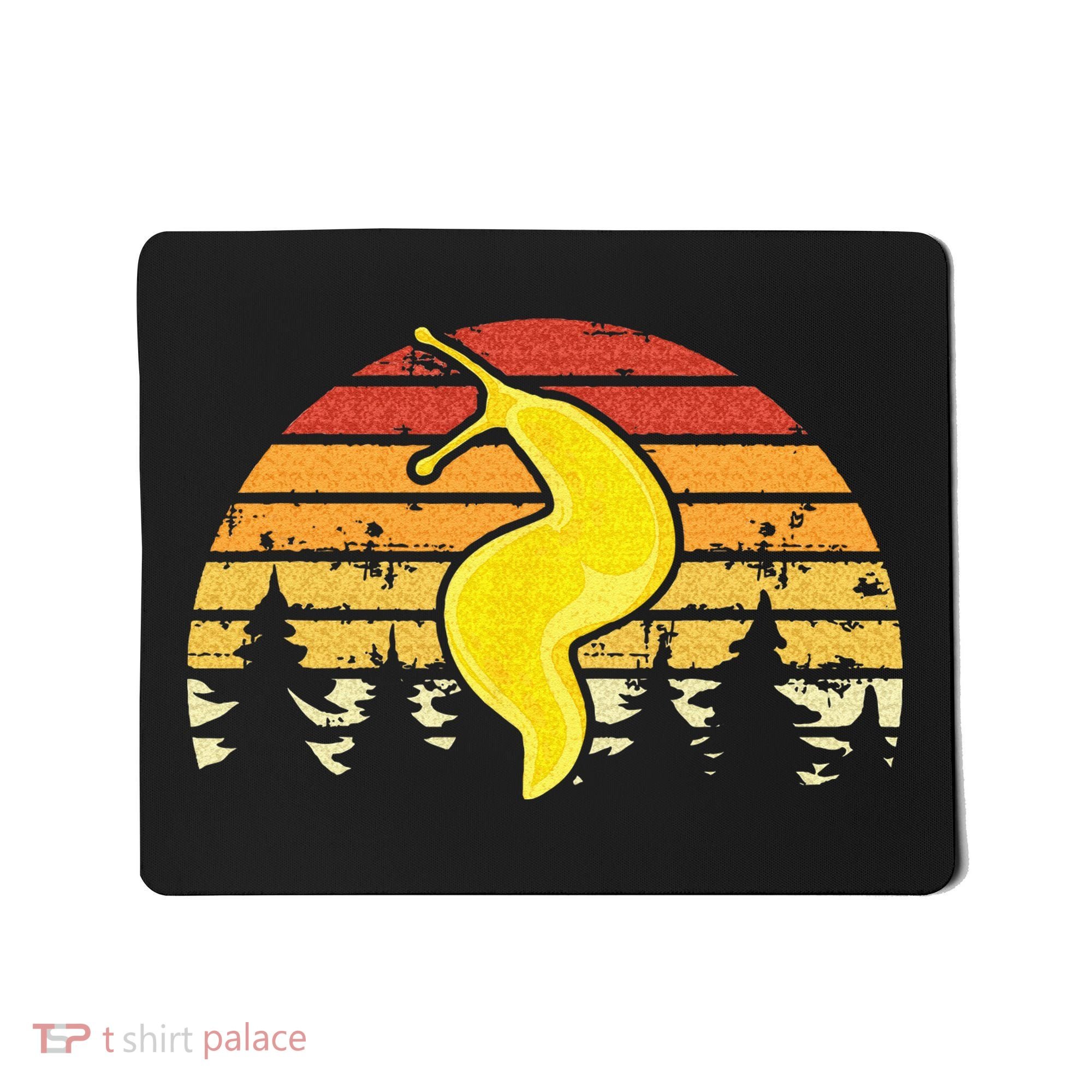 Banana Slug – Spotted Banana Slug Species Climbing Slug Mousepad