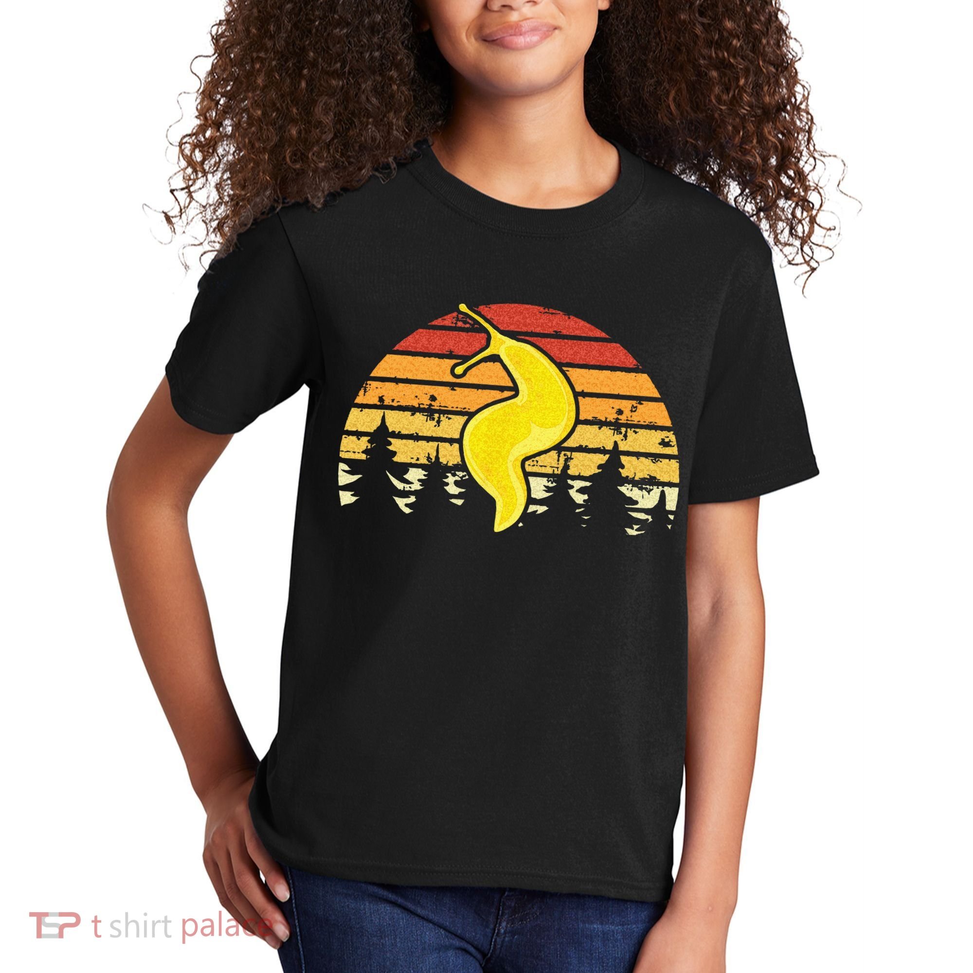 Banana Slug – Spotted Banana Slug Species Climbing Slug Kids T-Shirt
