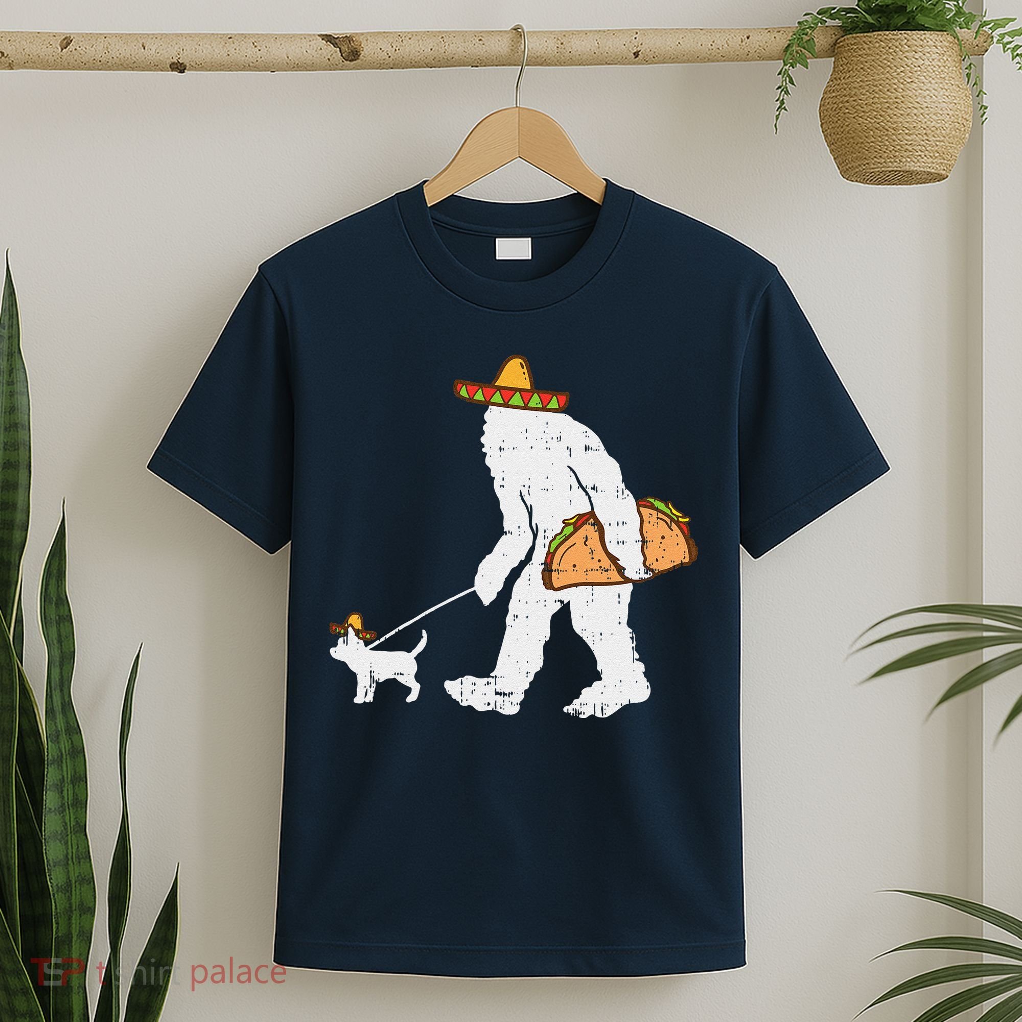 Bigfoot Sasquatch Taco Chihuahua Funny Cinco De Mayo Mexican T-Shirt