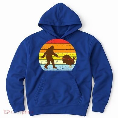 Bigfoot Sasquatch Turkey Sunset Retro Thanksgiving Day Gift Hoodie