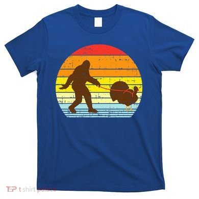 Bigfoot Sasquatch Turkey Sunset Retro Thanksgiving Day Gift T-Shirt