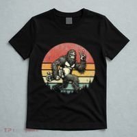 Bigfoot Skater Vintage Sasquatch Skateboarding T-Shirt thumb 5