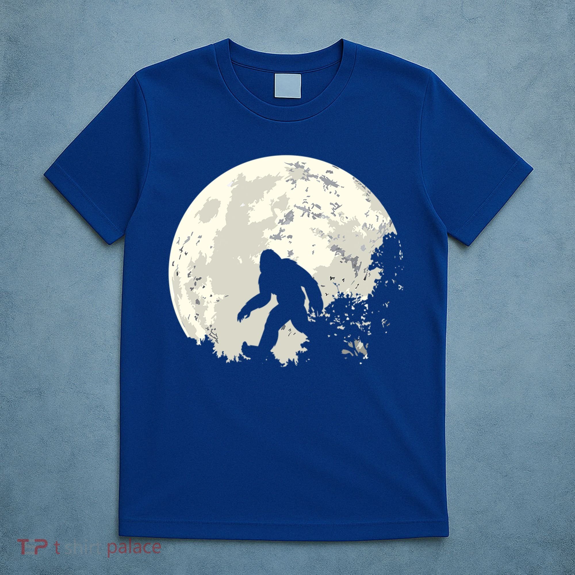Bigfoot Sasquatch Yeti Gift T-Shirt
