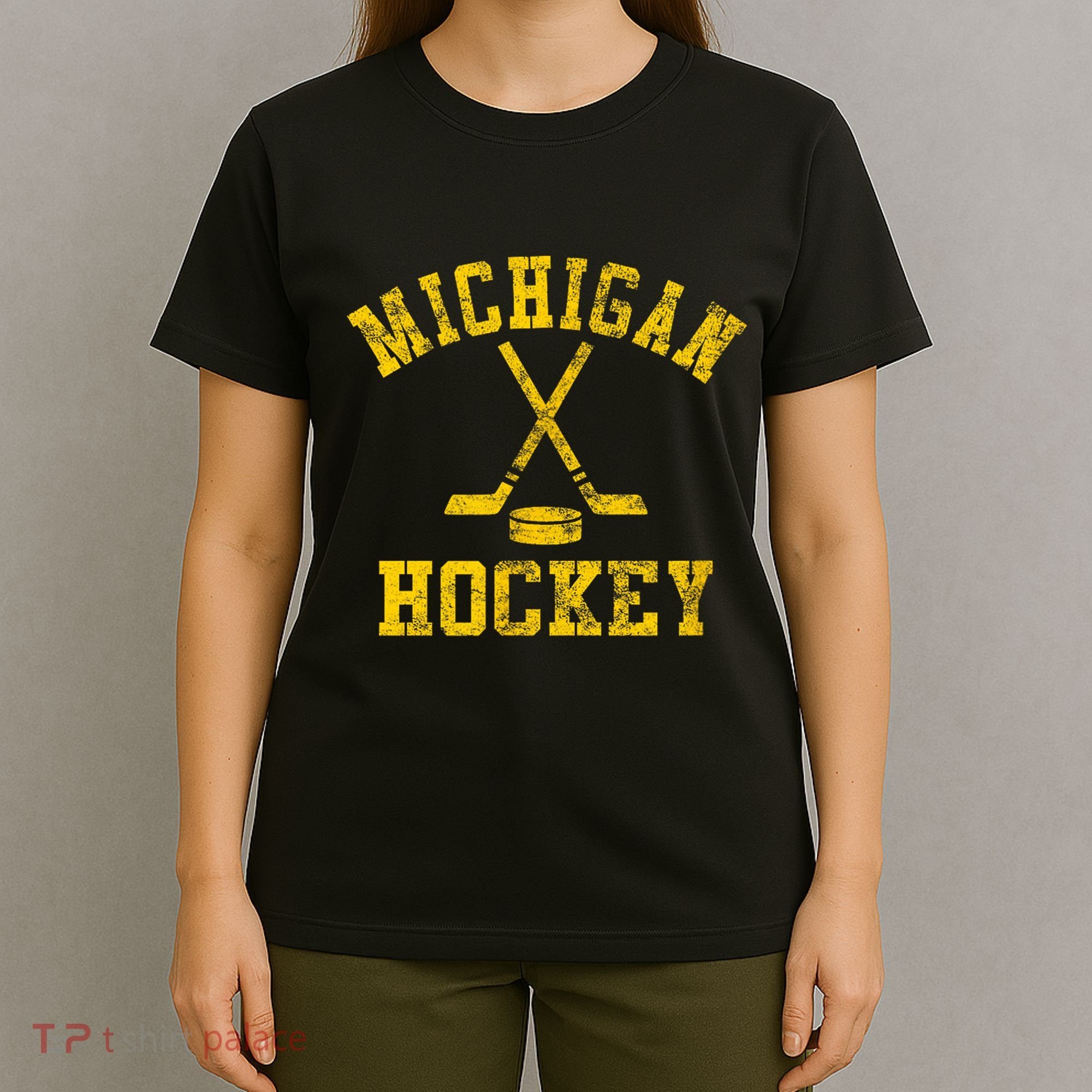 Born To Play Hockey Vintage Michigan Ice Hockey Gift T-Shirt