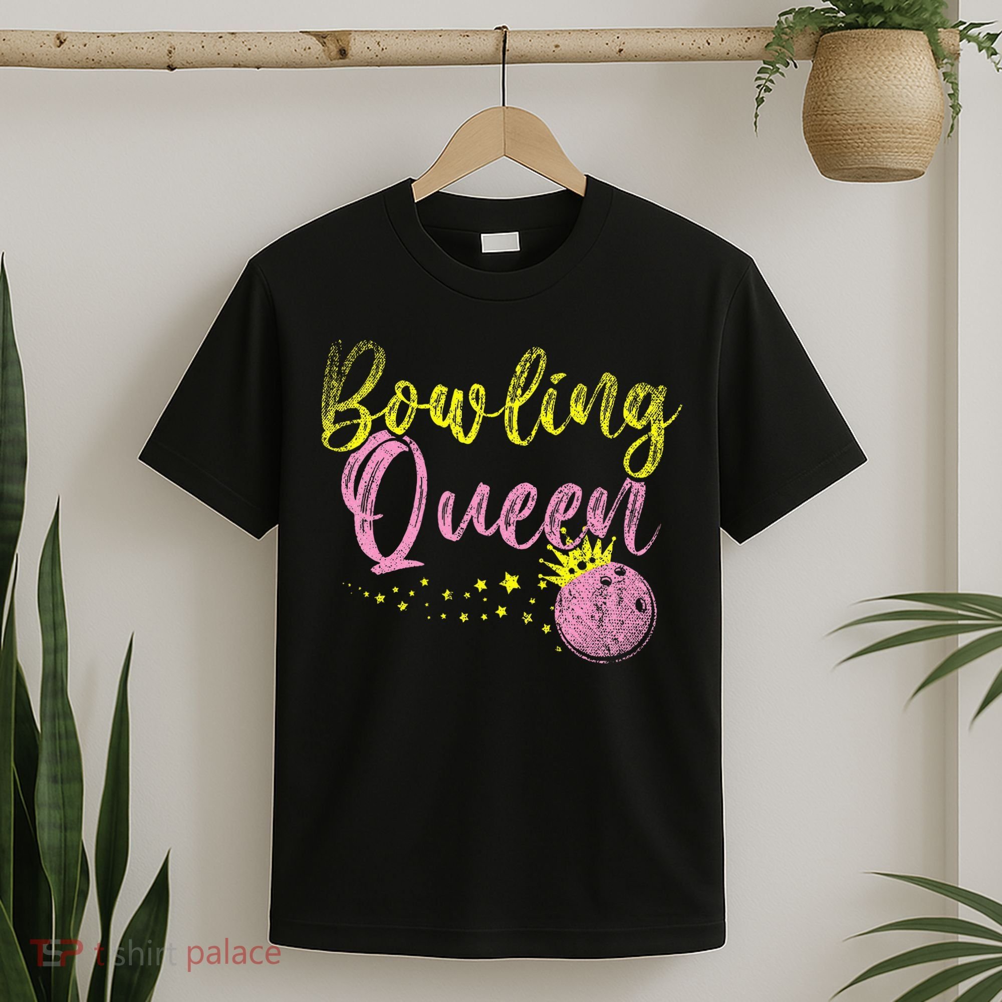 Bowling Team Queen Gift Bowling T-Shirt