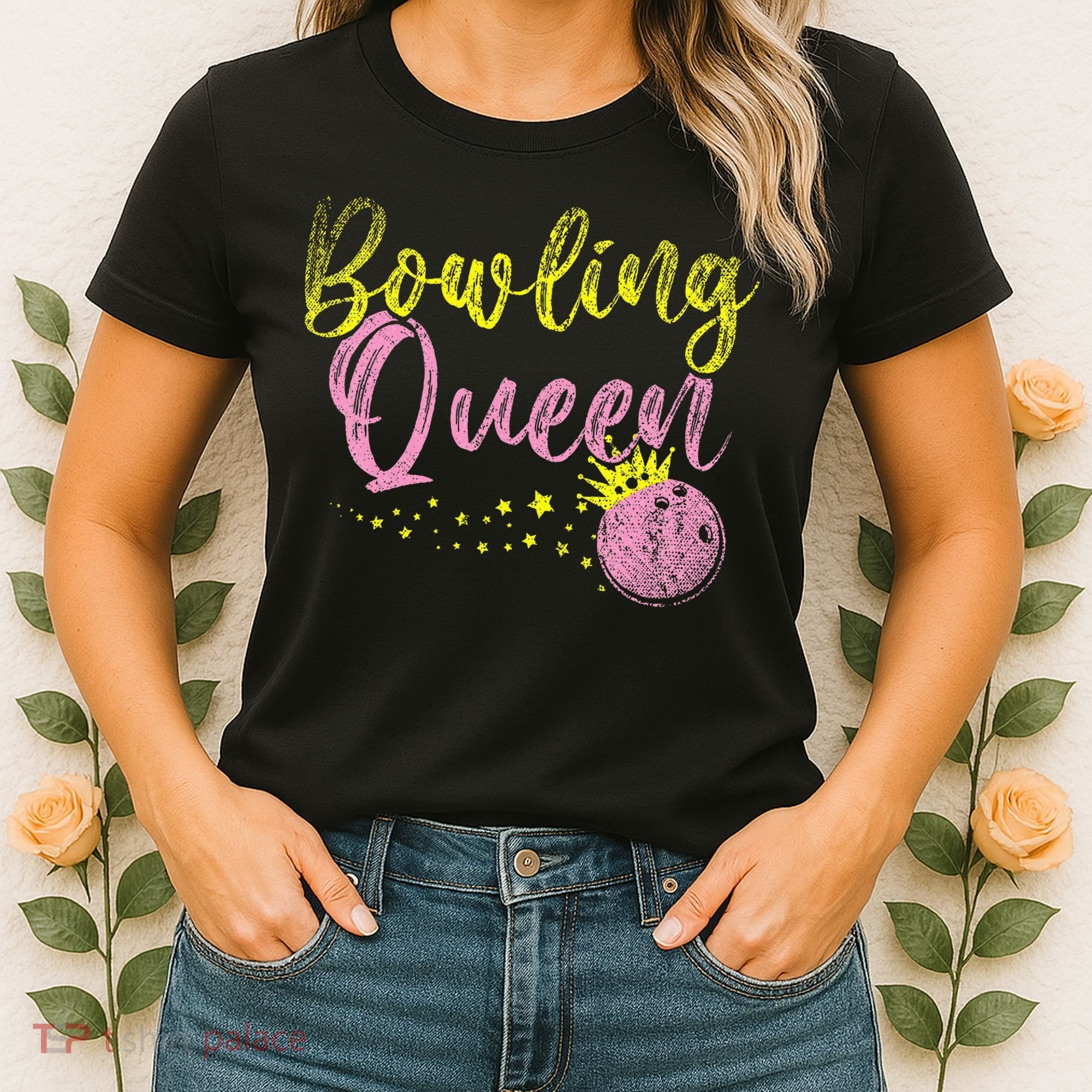 Bowling Team Queen Gift Bowling Women's T-Shirt
