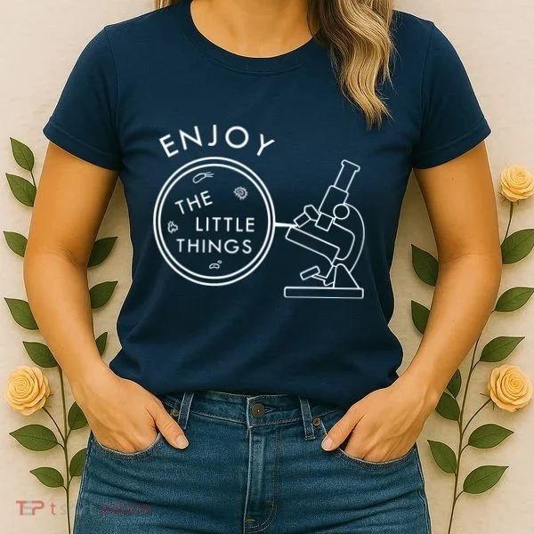 Biology Teacher Student Microscope Gift Biology Women's T-Shirt