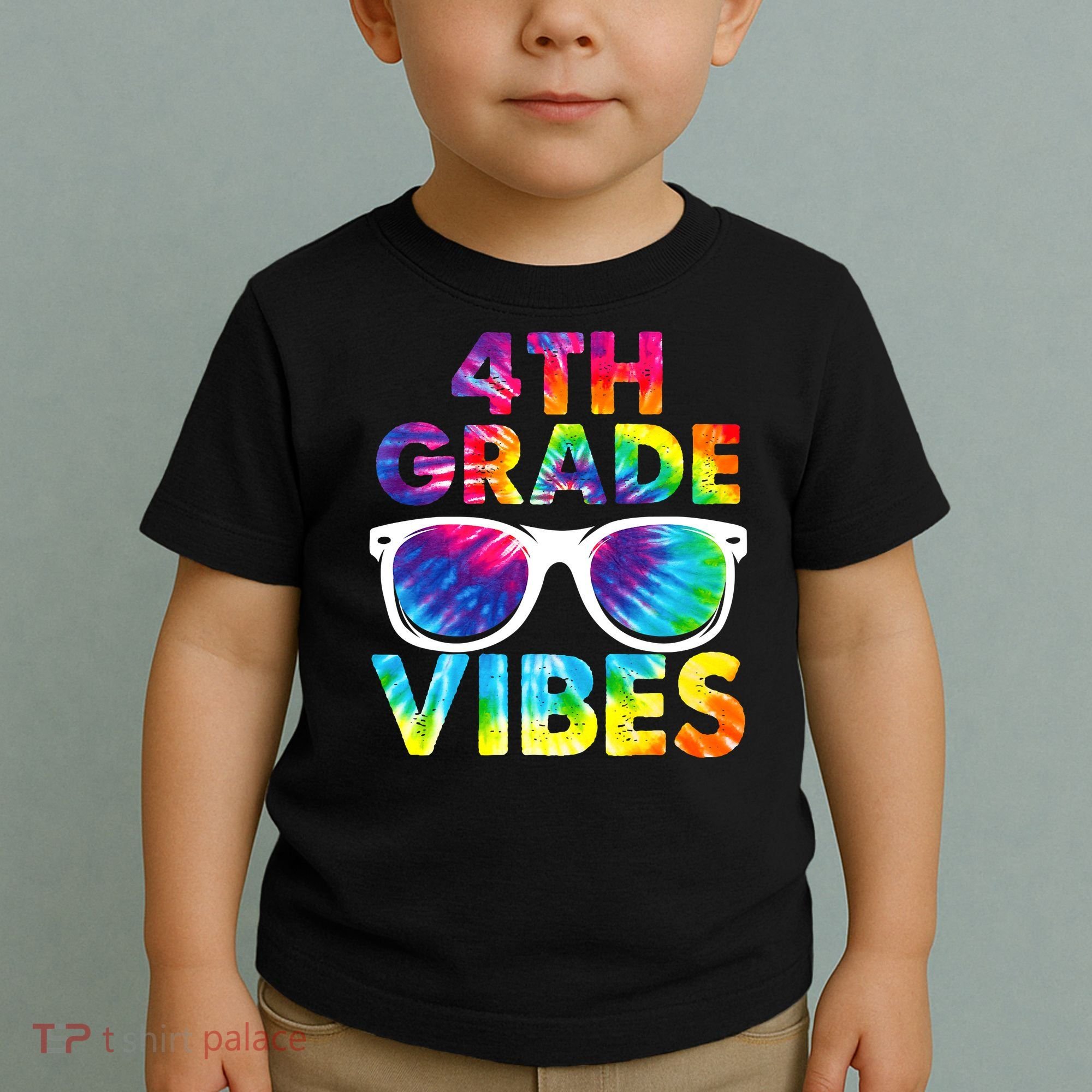 Back To School Funny 4th Grade Vibes First Day Teacher Toddler T-Shirt