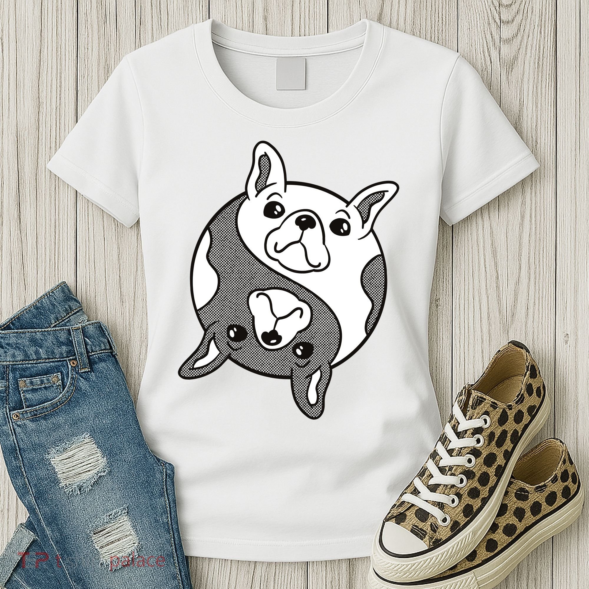 Bulldog Yin Yang  Women's T-Shirt