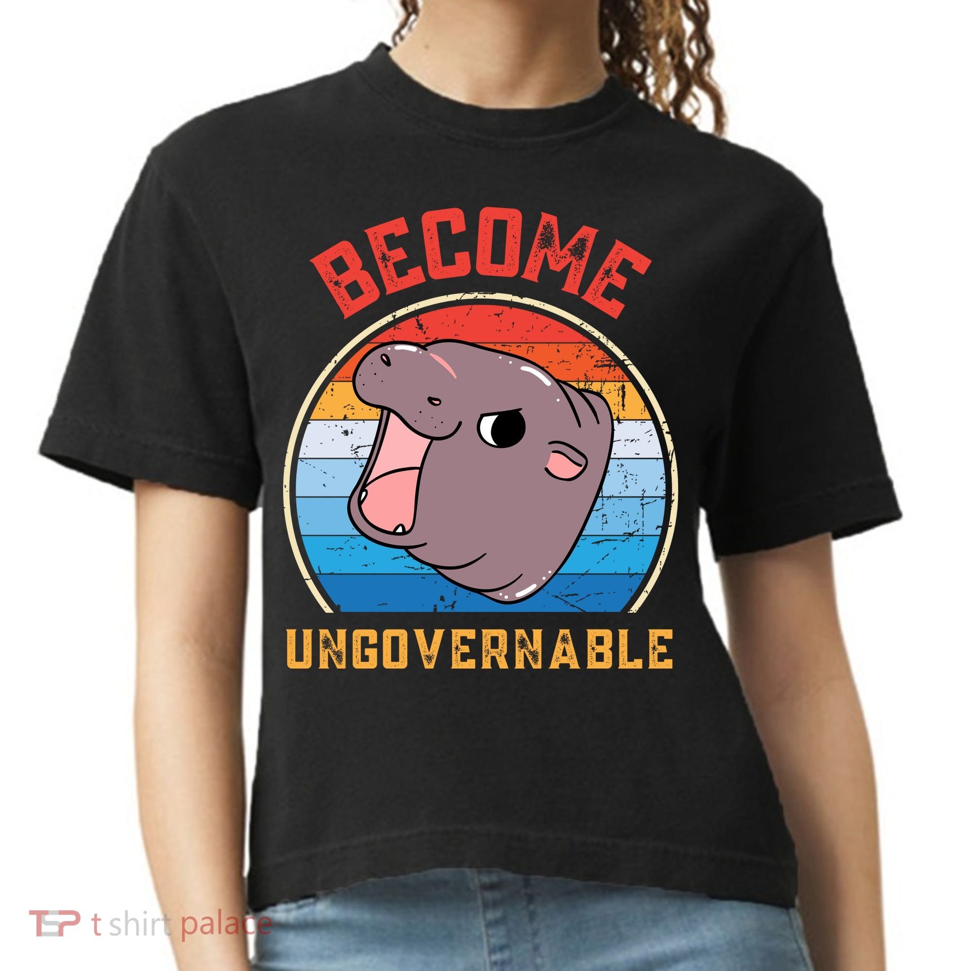Become Ungovernable Moo Deng Comfort Colors Boxy T-Shirt