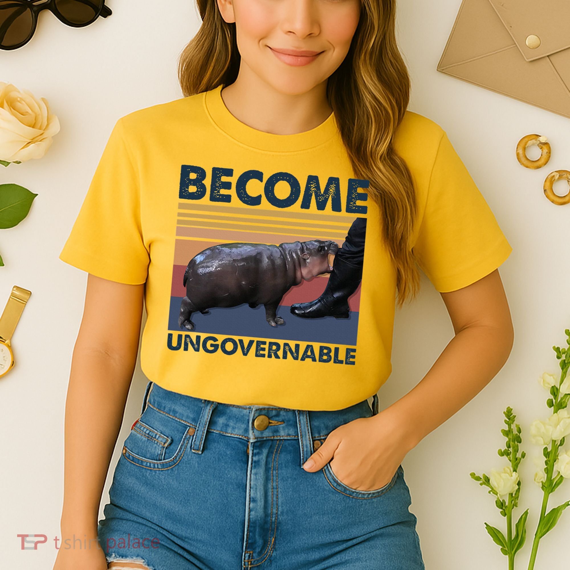 Become Ungovernable Moo Deng Cute Baby Hippo Funny Hippo Comfort Colors Boxy T-Shirt