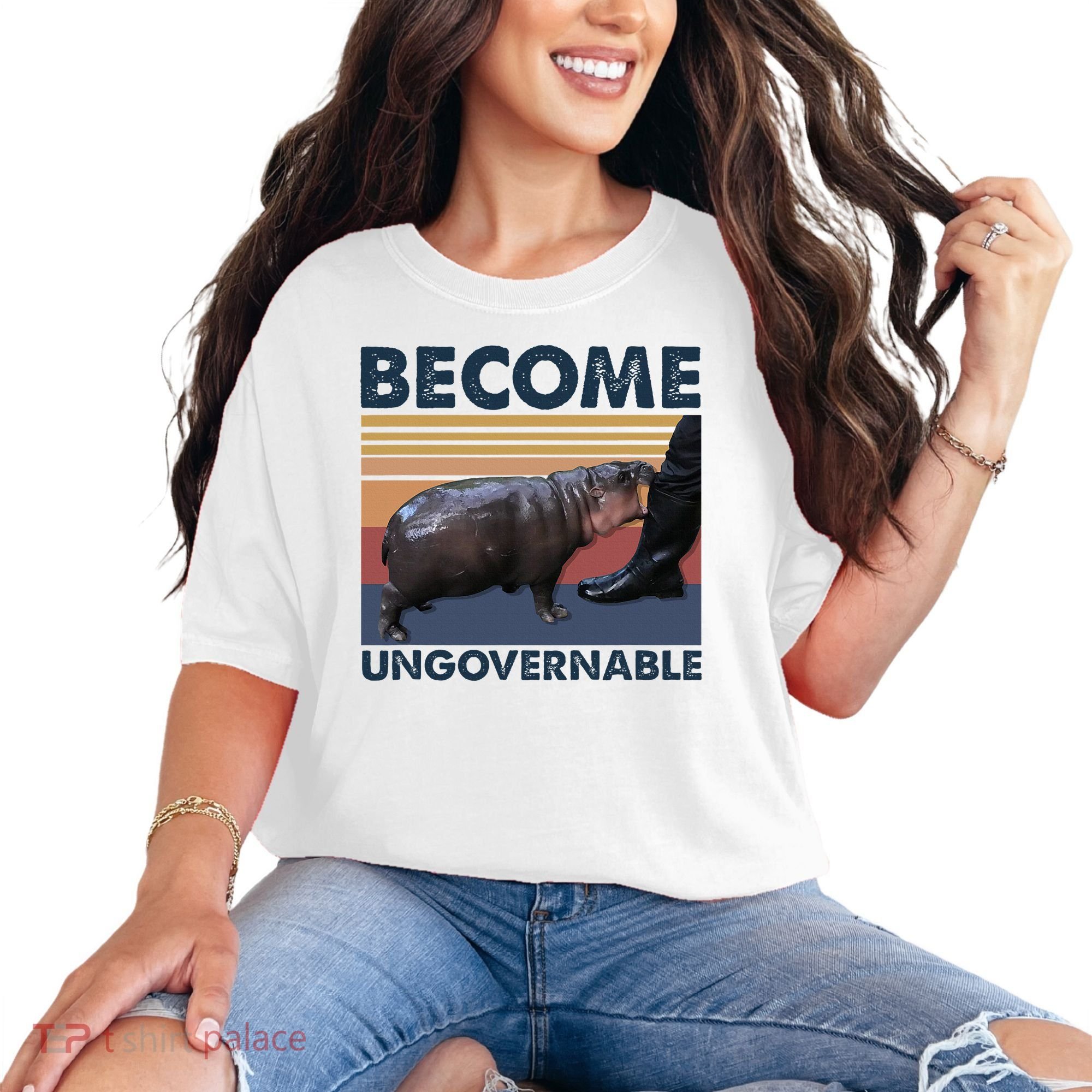 Become Ungovernable Moo Deng Cute Baby Hippo Funny Hippo Comfort Colors T-Shirt