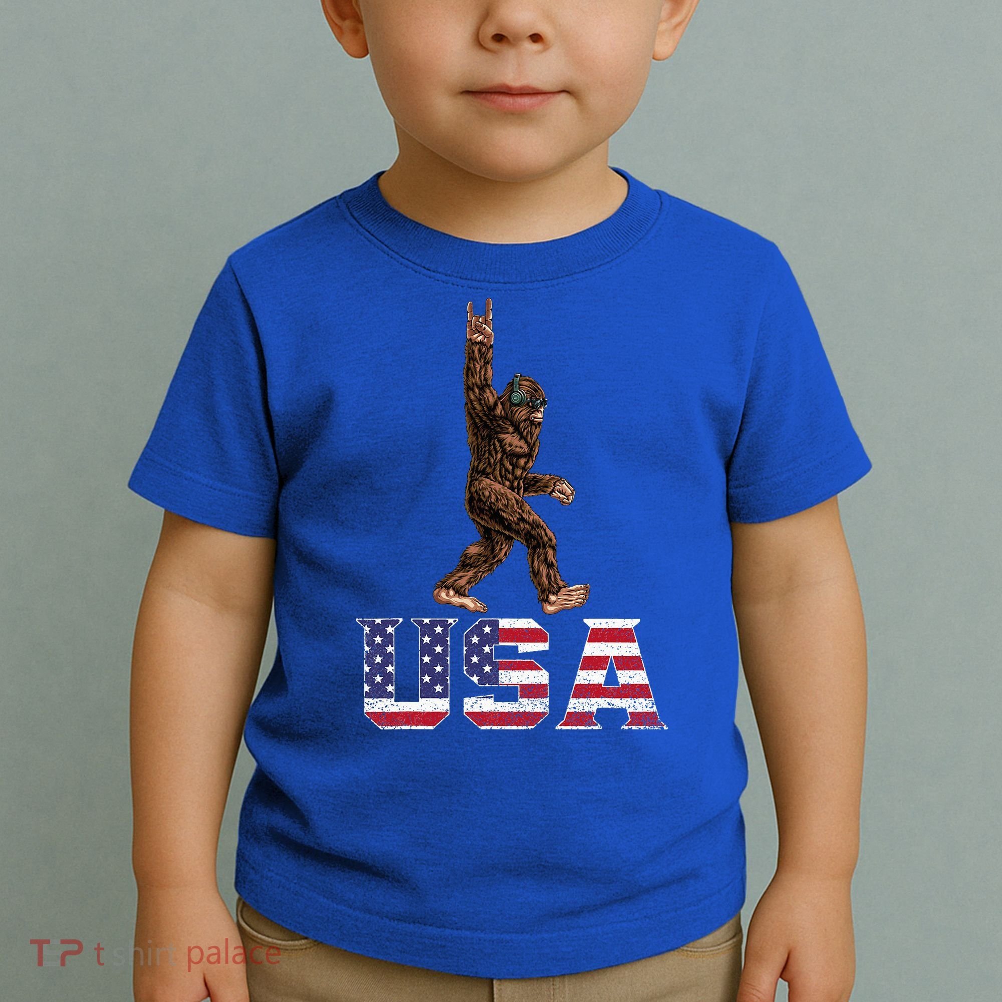Bigfoot Usa Patriotic For Sasquatch Rock On Toddler T-Shirt